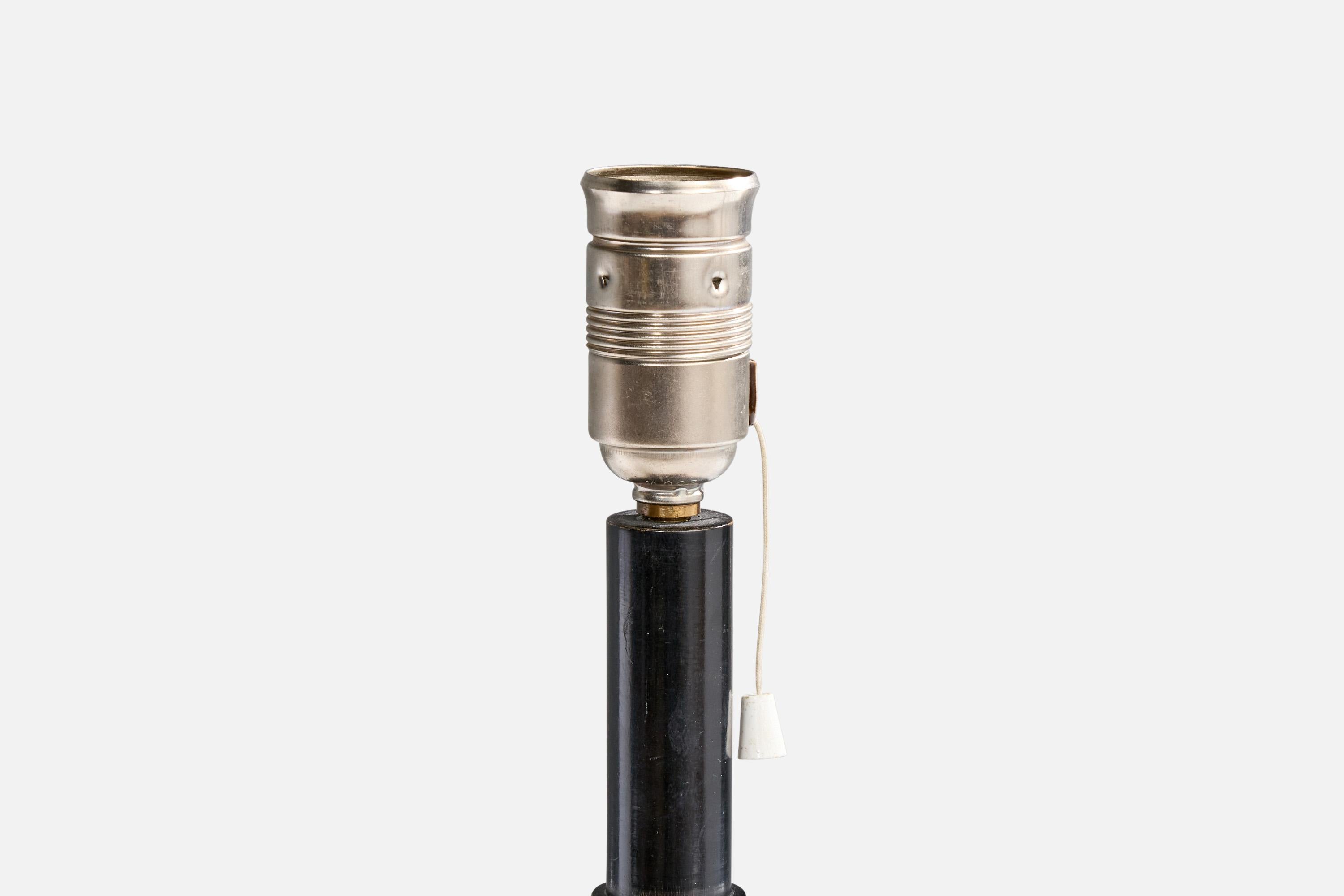 Mjölby Intarsia Attribution, Tischlampe, Holz, Bakelit, Schweden, 1940er Jahre (Mitte des 20. Jahrhunderts) im Angebot