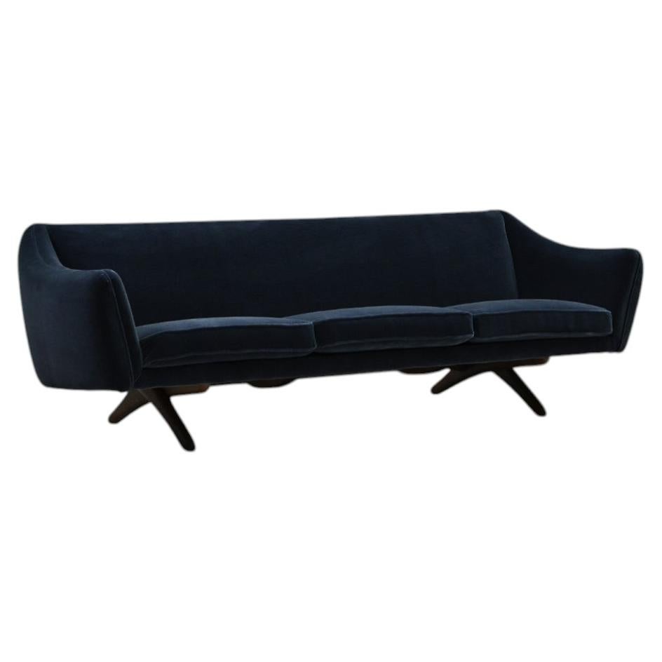 ML-90 sofa by Illum Wikkelsø for Mikael Laursen, 1950s Denmark.