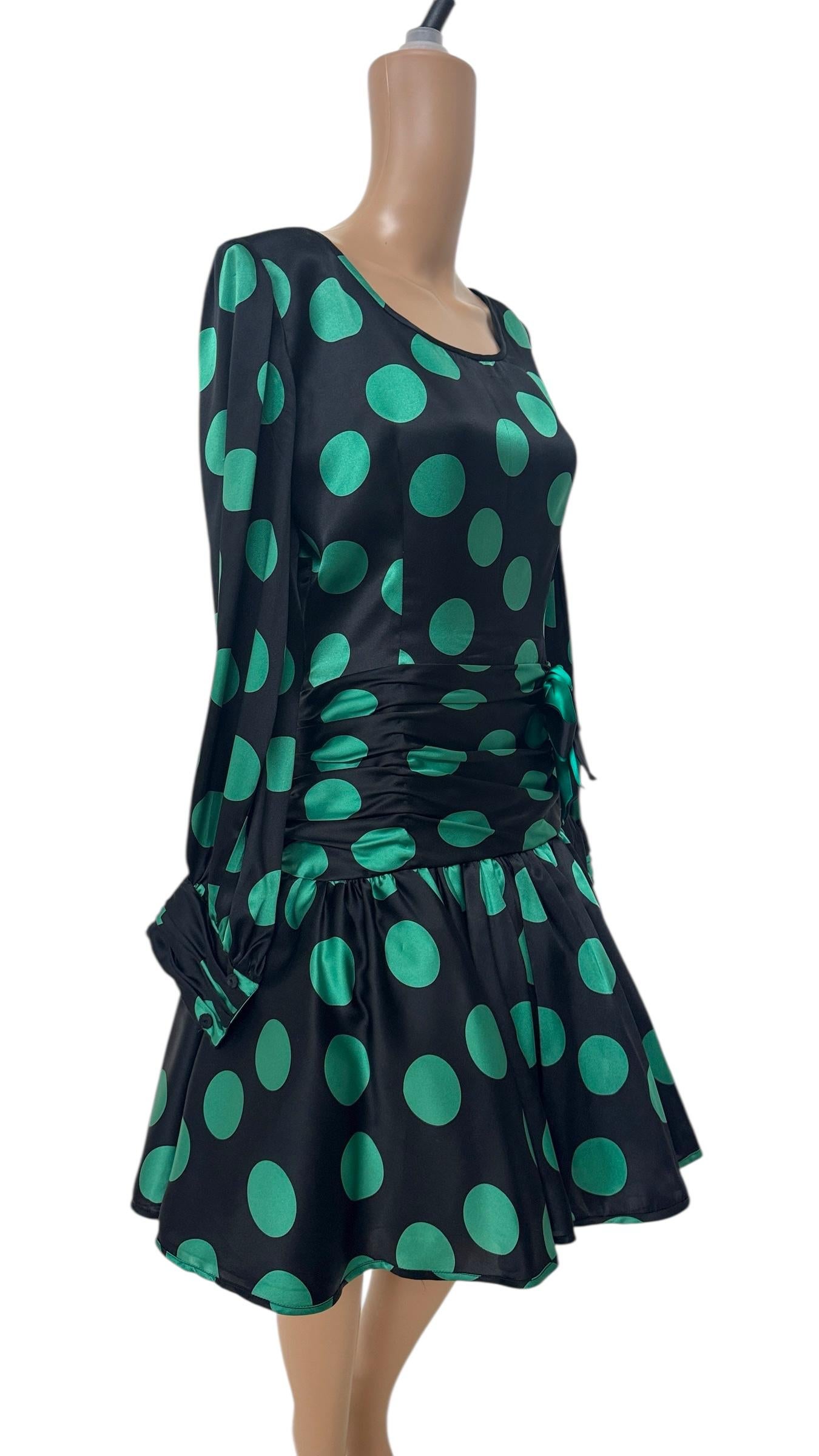 ML Couture Italian Silk Polka Dot Dress in Emerald Green and Black in vendita 1