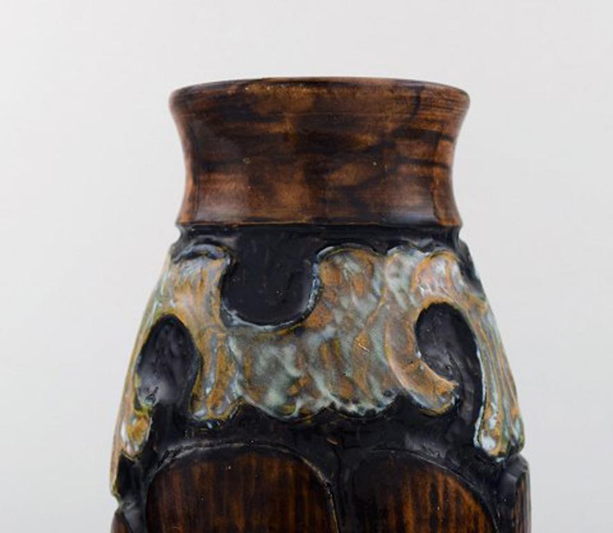 Møller & Bøgely, Art Nouveau Large Ceramic Vase of Glazed Ceramics In Excellent Condition For Sale In Copenhagen, DK