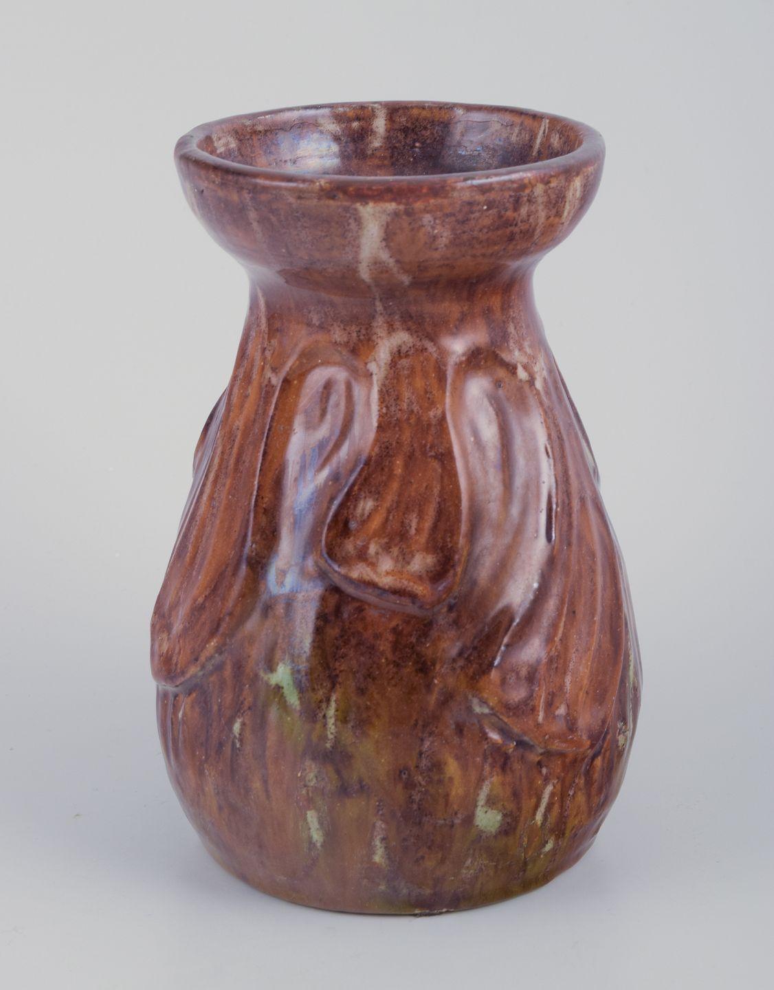 Glazed Møller & Bøgely. Unique Art Nouveau vase in glazed ceramic. 1917-1920. For Sale