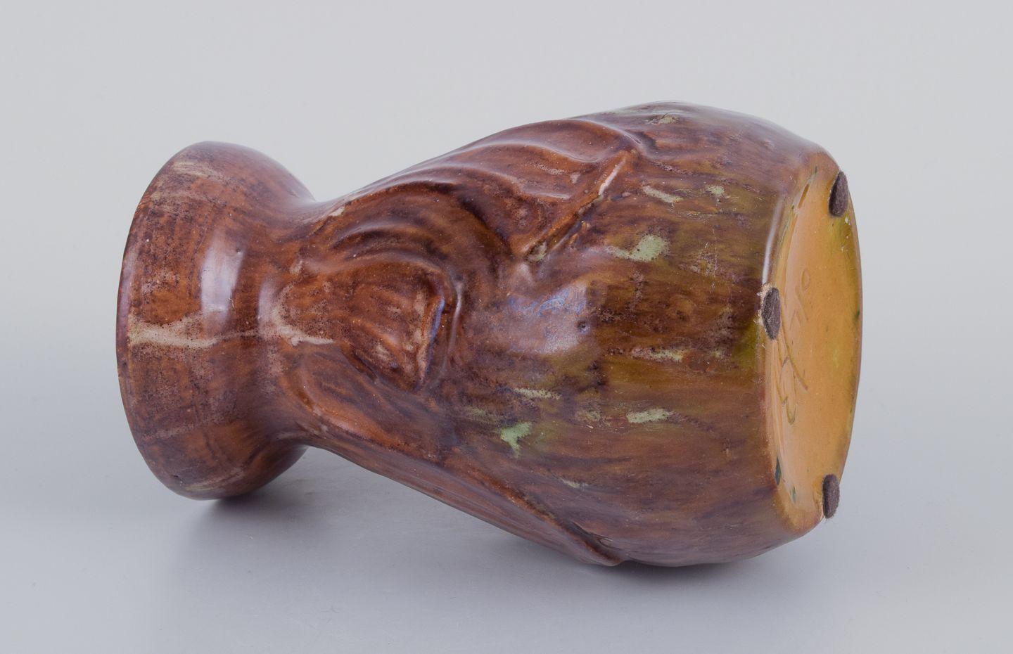Møller & Bøgely. Unique Art Nouveau vase in glazed ceramic. 1917-1920. In Excellent Condition For Sale In København, Copenhagen