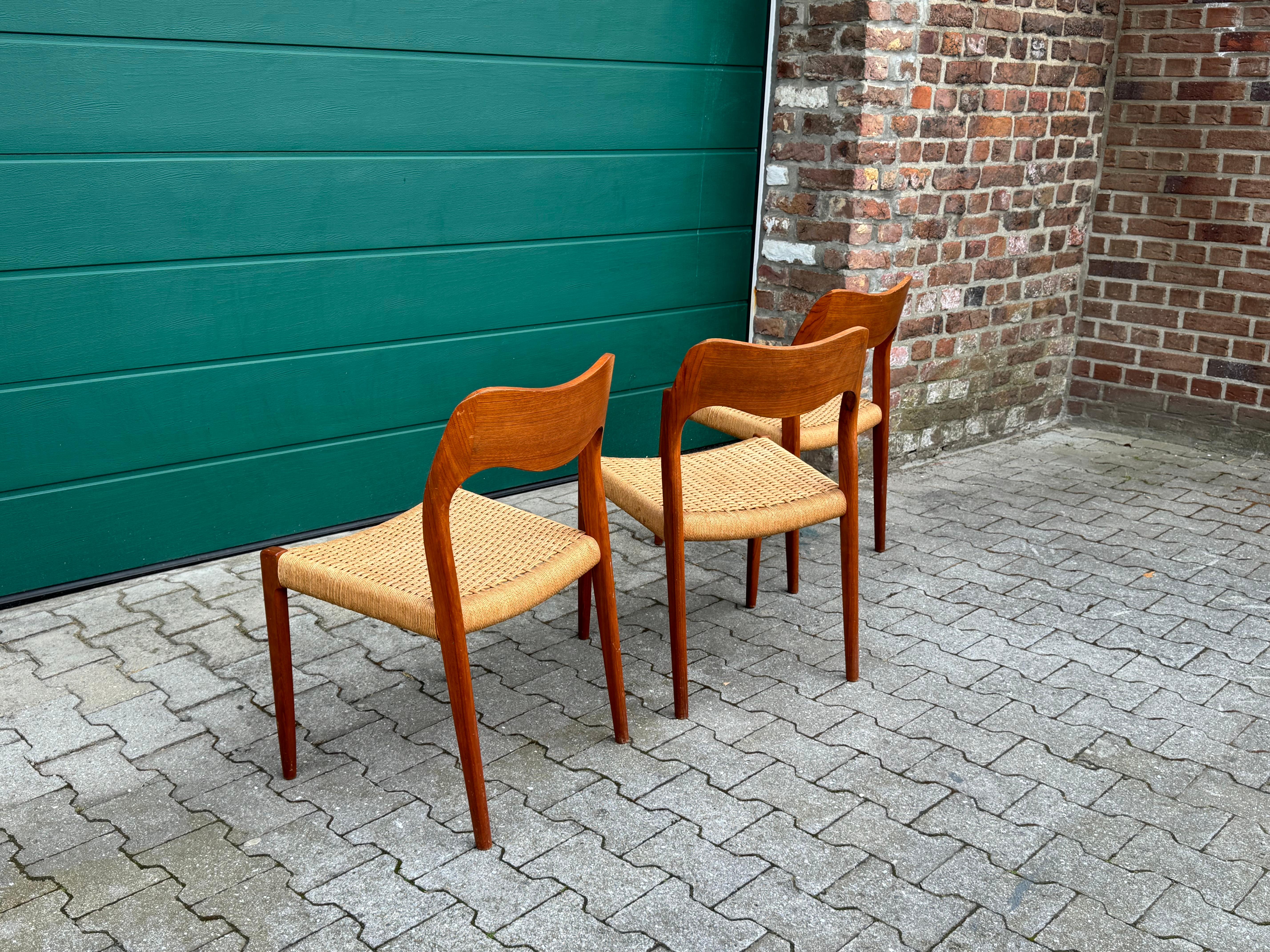 Møller No. 77 Teak Chair with Danish Cord Seat, Mid-Century Scandinavian Design For Sale 8