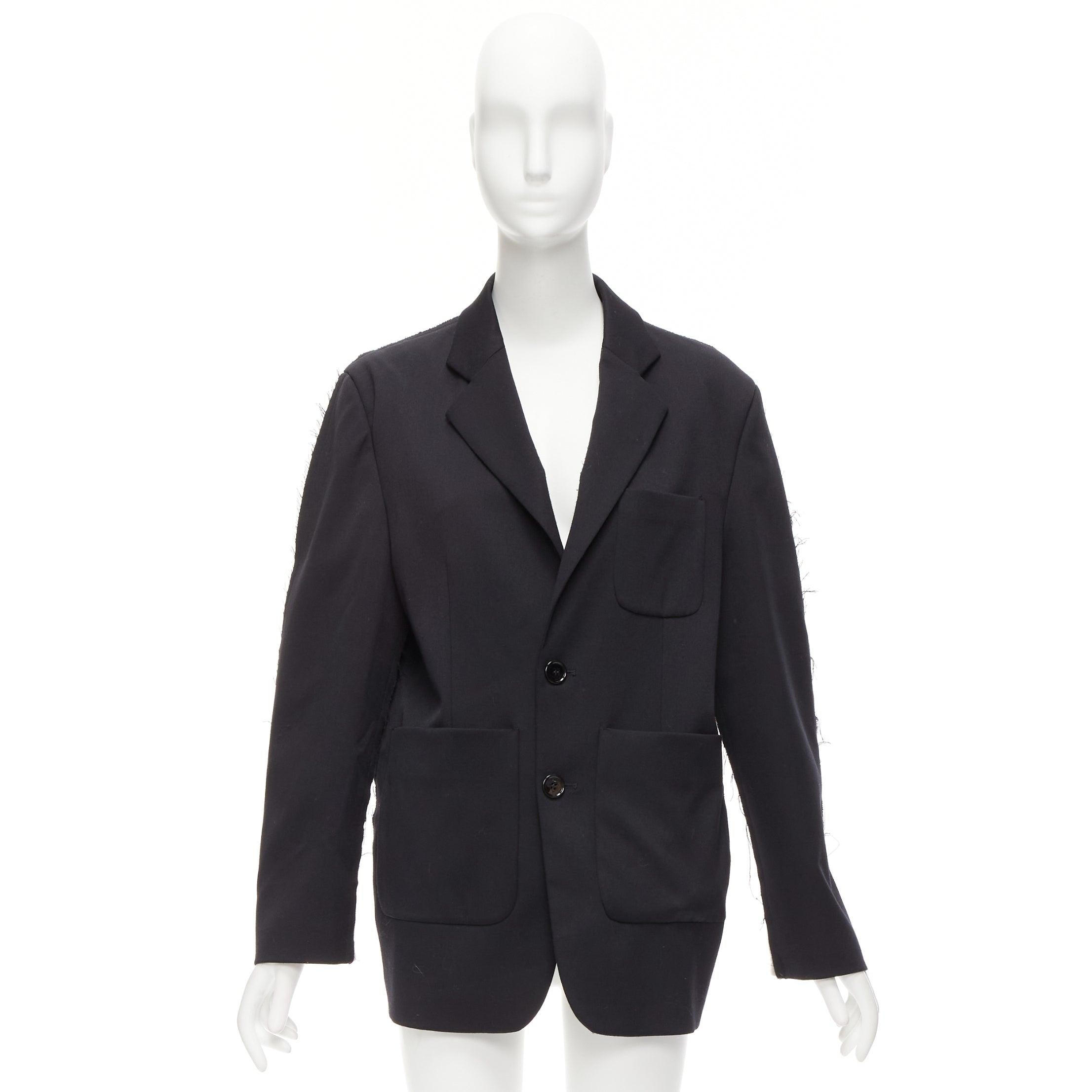 MM6 noir gris mélange de laine vierge dos contrasté bord effiloché blazer boxy IT38 XS en vente 6