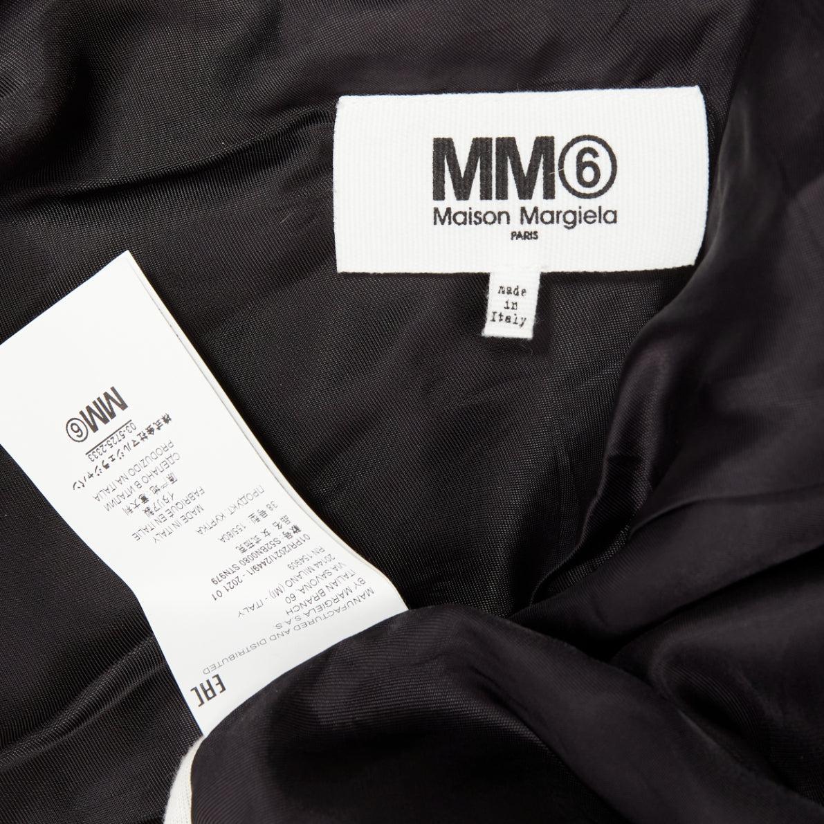 MM6 noir gris mélange de laine vierge dos contrasté bord effiloché blazer boxy IT38 XS en vente 5