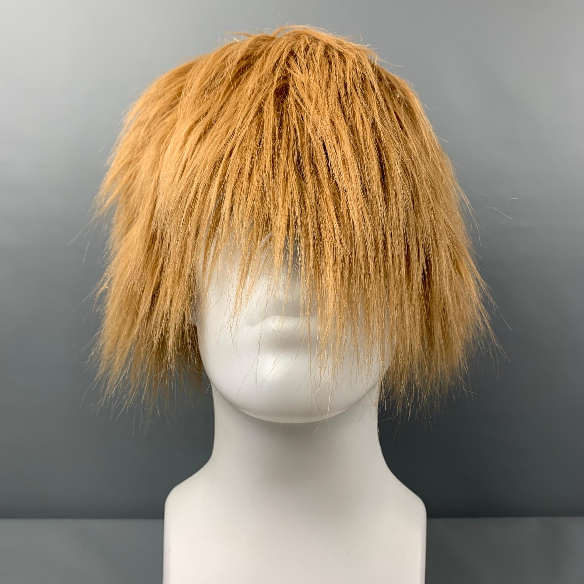 MM6 MAISON MARGIELA 2016 Re-Issue hat comes in tan faux fur featuring a overlapping design. 

Very Good Pre-Owned Condition.
Marked: S

Measurements:

Opening: 28 in. 