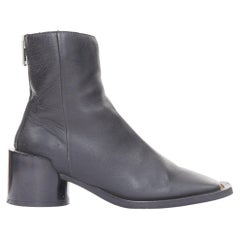 MM6 MAISON MARGIELA 2021 Anatomisch geformte Stiefeletten aus schwarzem Leder mit eckiger Zehenpartie, Größe EU 36, US 6
