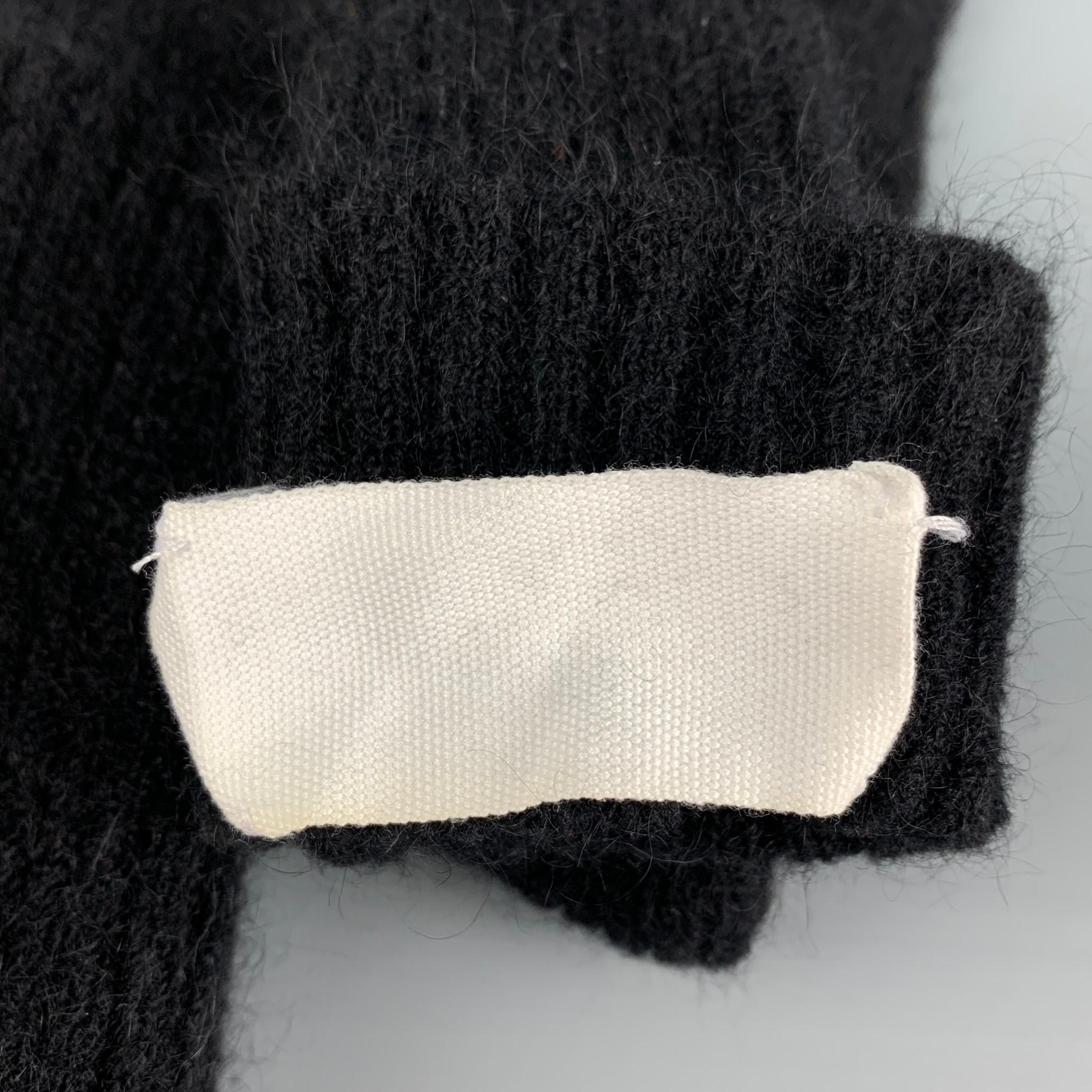 maison margiela tabi gloves