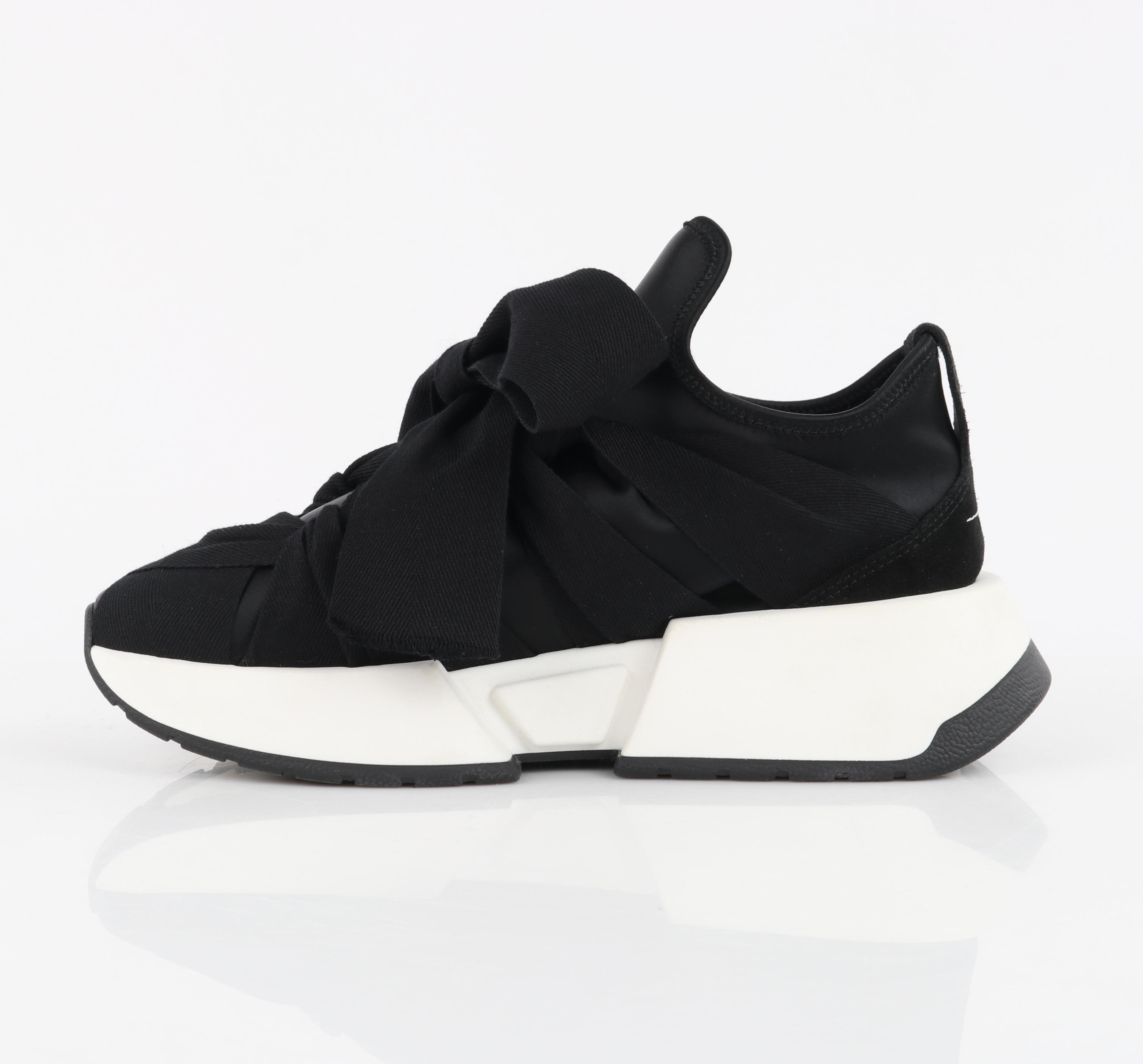 MM6 MAISON MARGIELA c.2019 Black White Platform Ribbon Bow Wrap Sneaker Shoes In Good Condition For Sale In Thiensville, WI