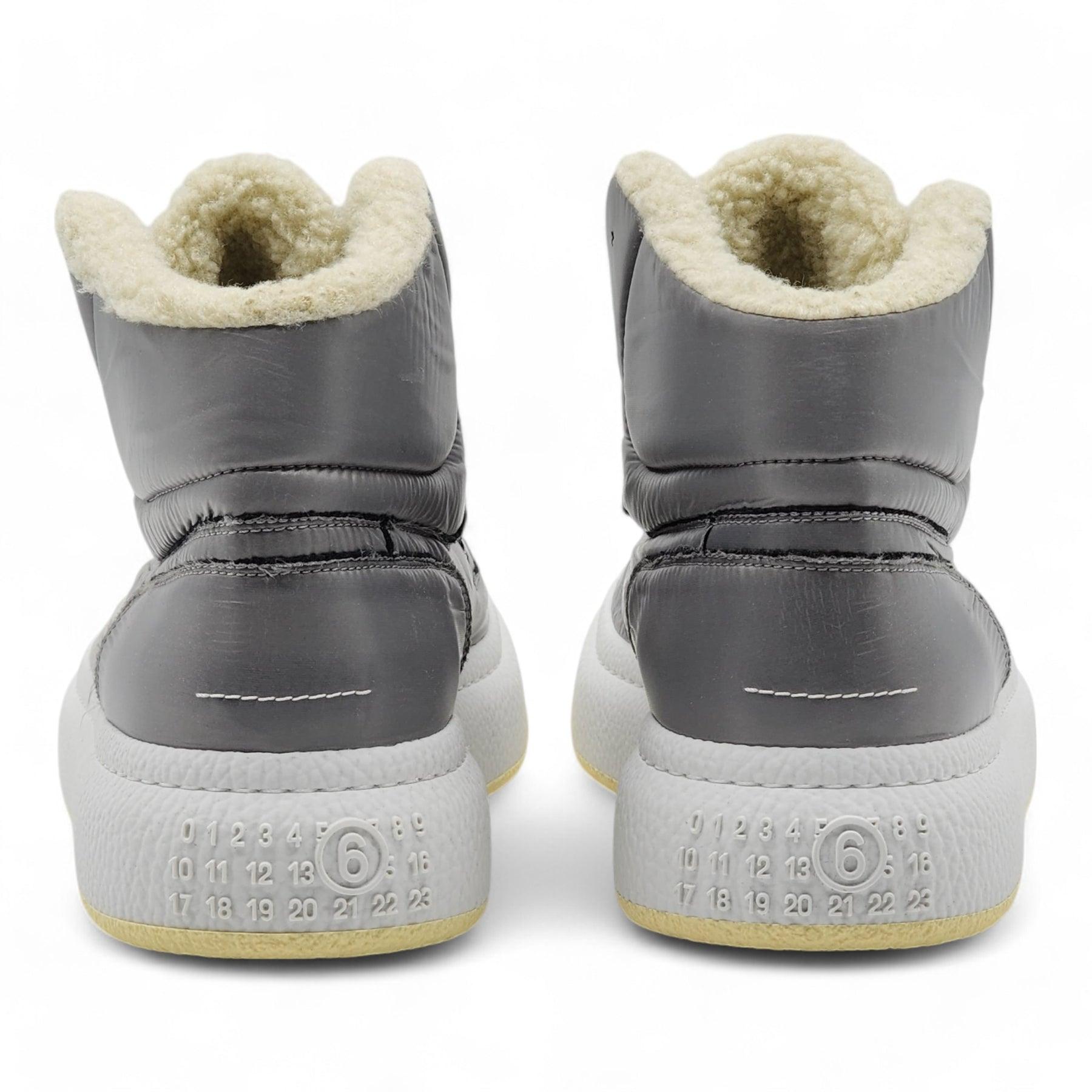 MM6 Maison Margiela Gray High Top Basketball Sneakers In Excellent Condition For Sale In Los Angeles, CA