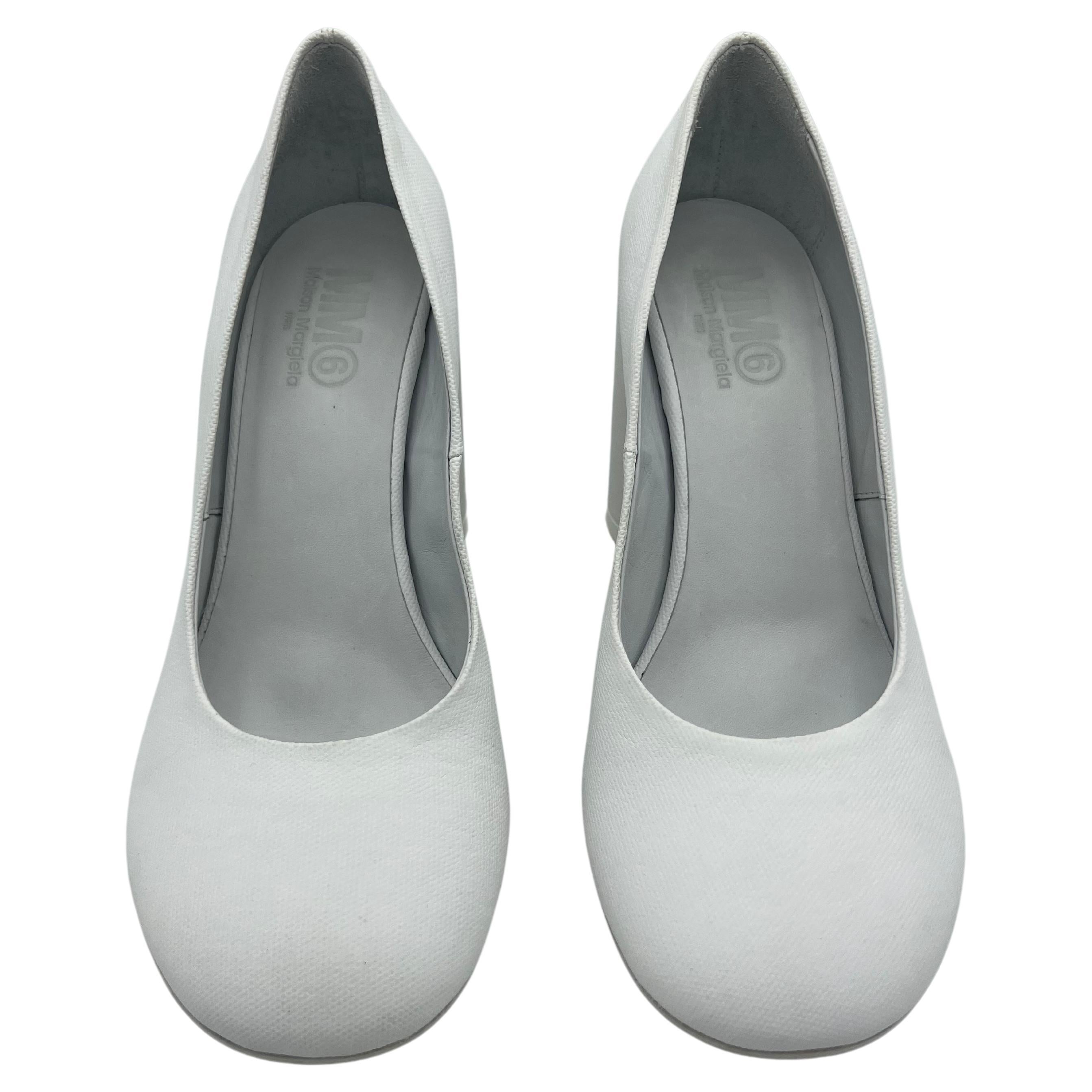 MM6 Maison Margiela White Heel Shoes, Size 38 For Sale