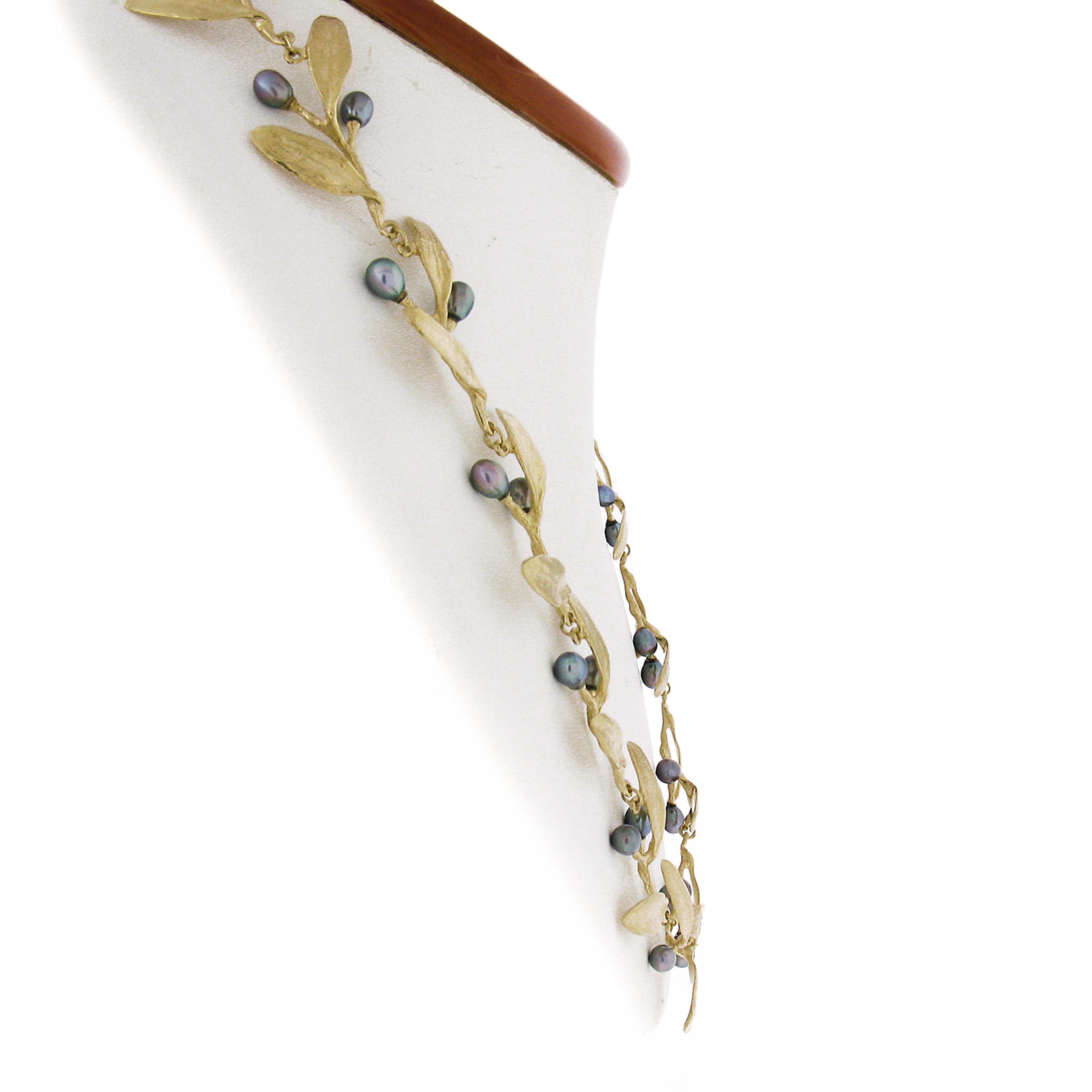 MMA 14K Gelbgold Barock Tahiti Perle Texturierte Olive Branch Blatt Halskette (Rundschliff) im Angebot