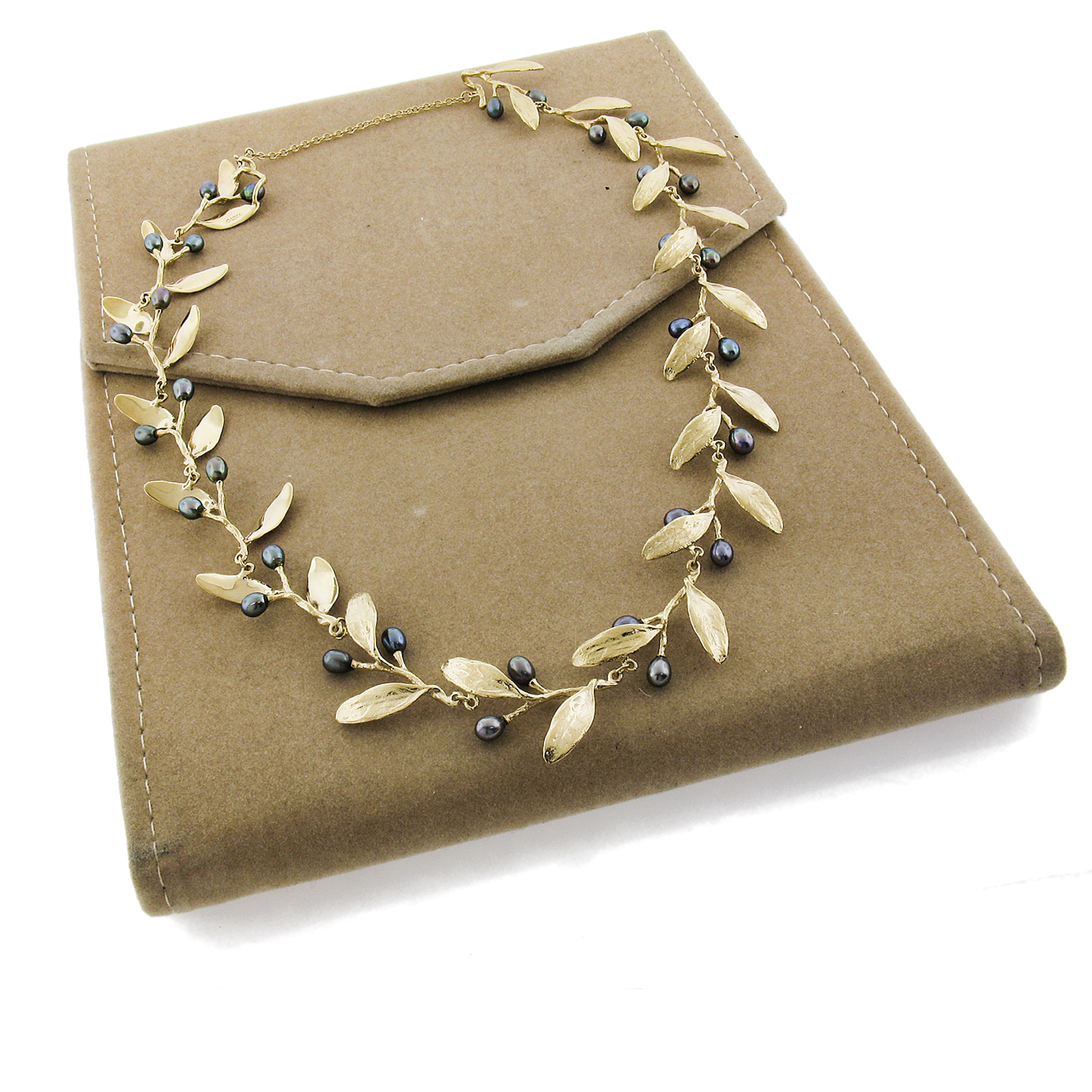 MMA 14K Yellow Gold Baroque Tahitian Pearl Textured Olive Branch Leaf Necklace In Excellent Condition For Sale In Montclair, NJ