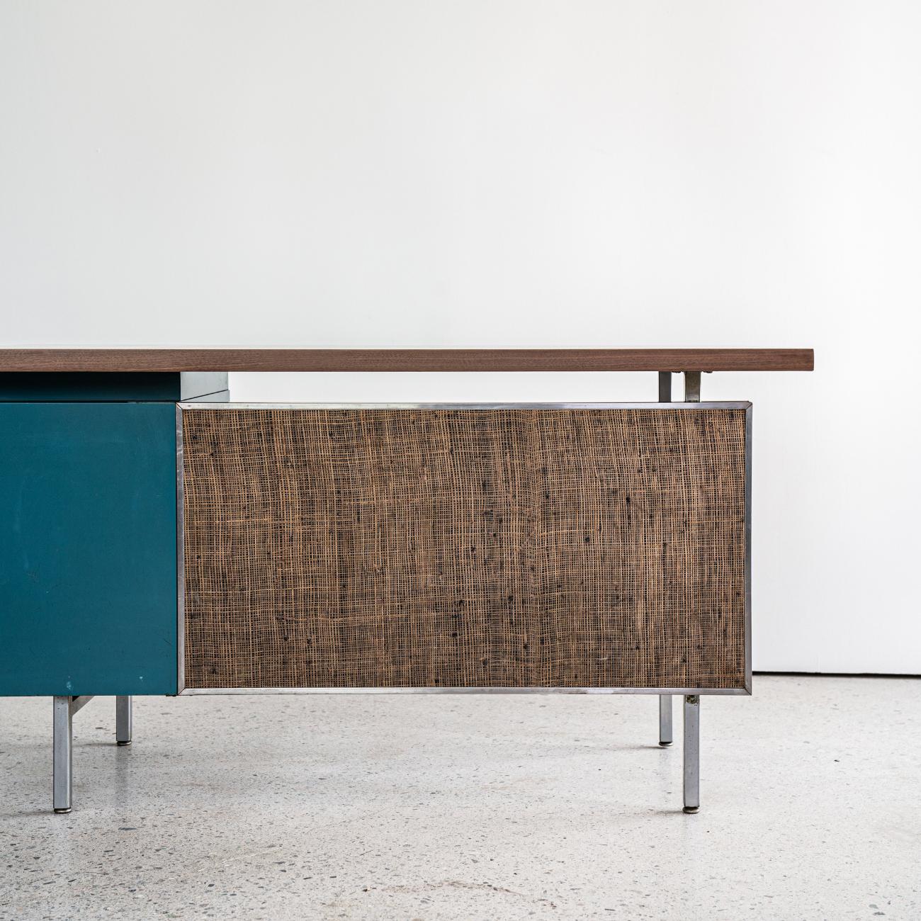 MMG Desk by George Nelson Associates, 1950s For Sale 2