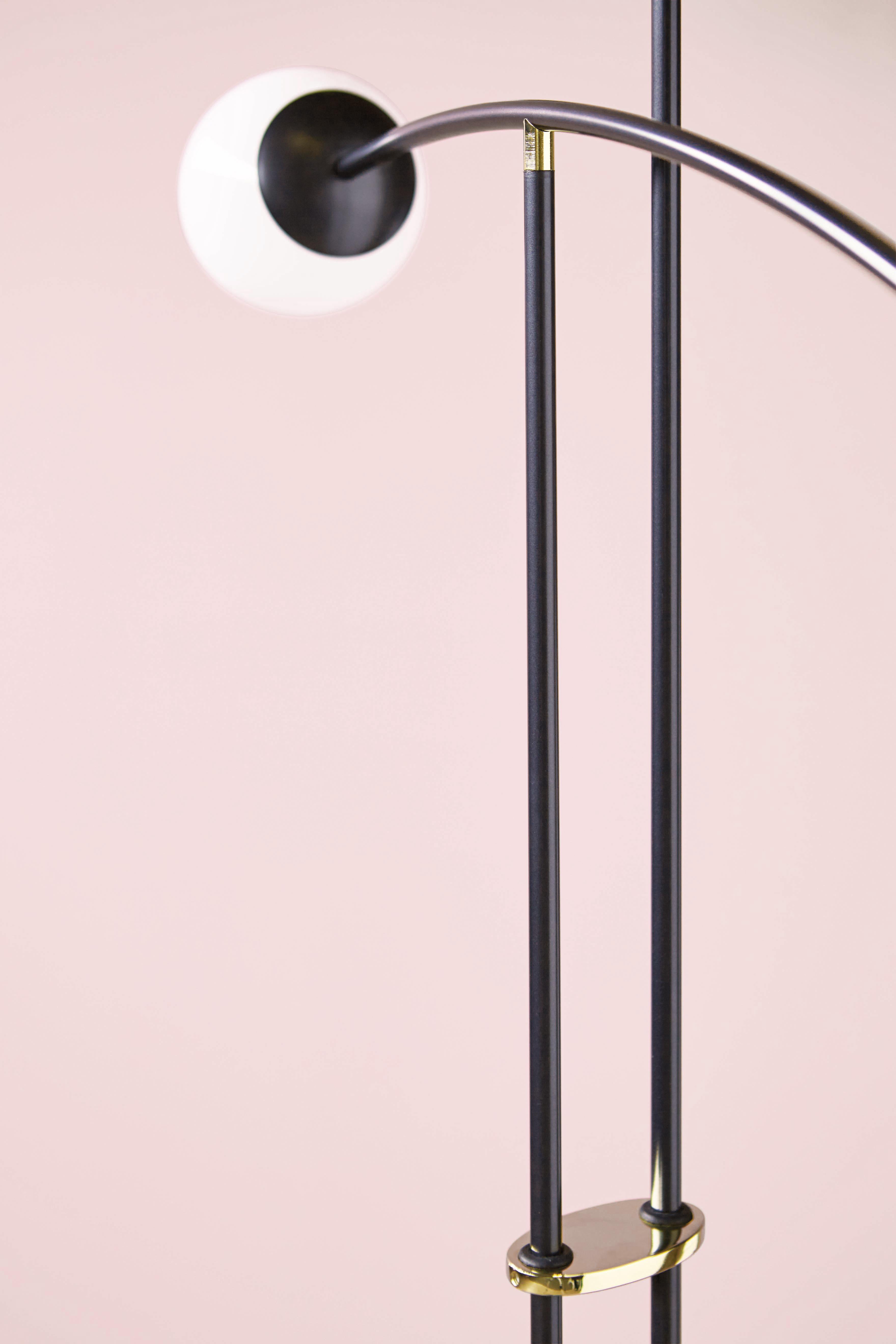 italien Lampadaire MMM Arch par MM Lampadari en vente