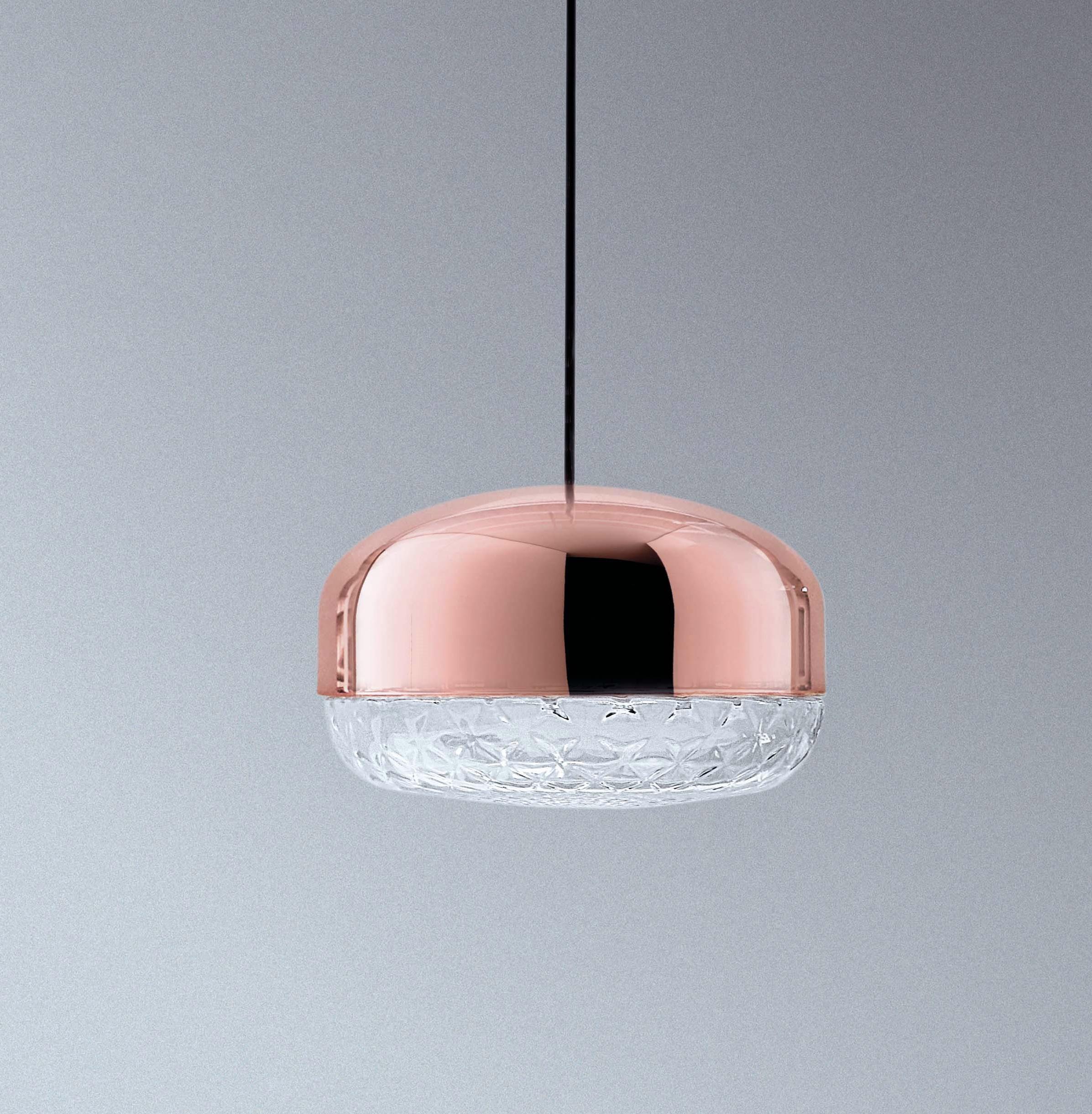 Lampada a sospensione MMM Balloton di MM Lampadari
Dimensioni: Ø 40 x H. 25 cm.
Materiali: Metallo e vetro di Murano.

Sono disponibili diverse finiture. Tutte le nostre lampade possono essere cablate a seconda del Paese. Se viene venduto negli