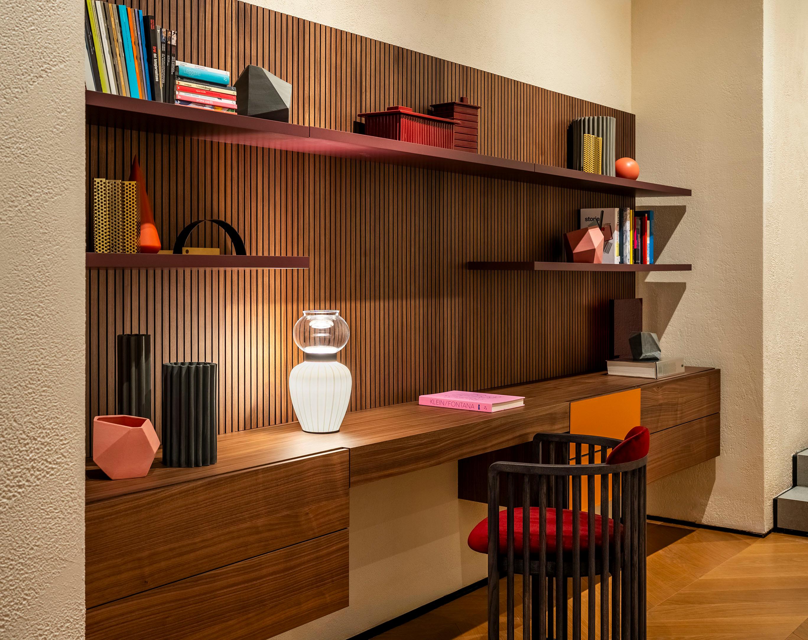 Contemporary MMM Layla Table Lamp by MM Lampadari For Sale