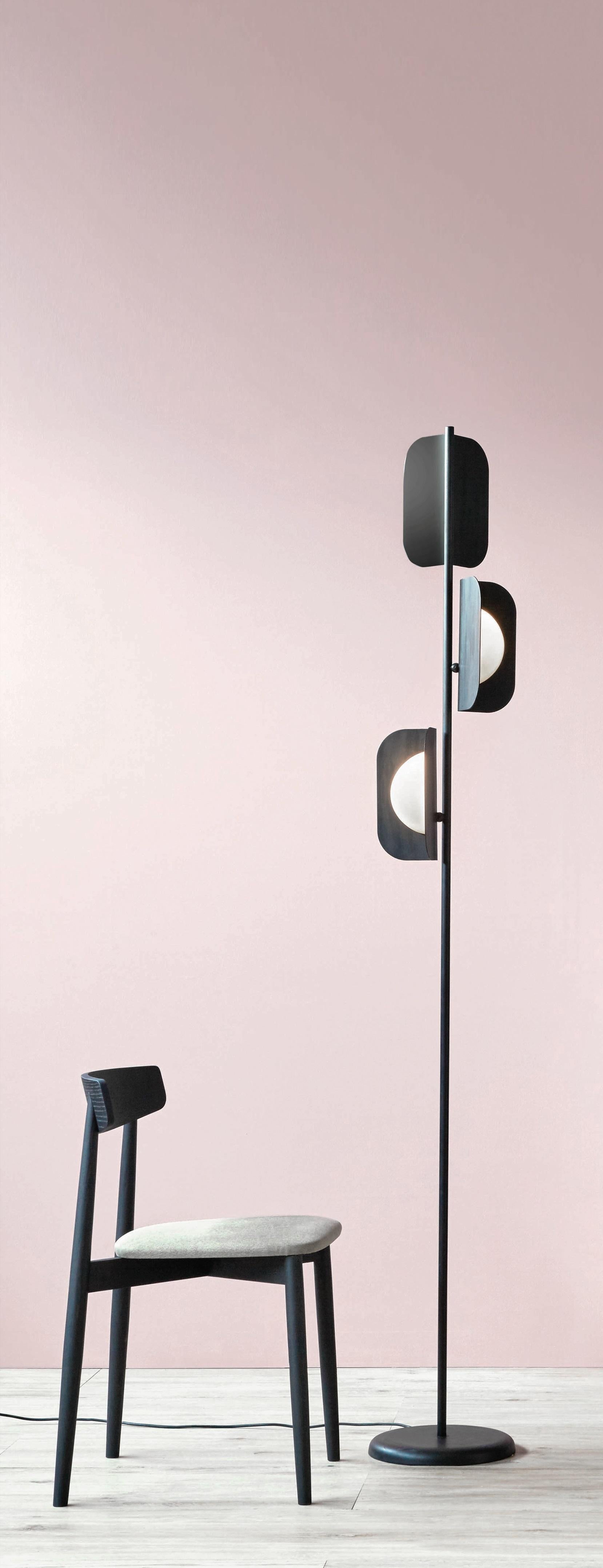 Post-Modern MMM Leaf Floor Lamp by MM Lampadari For Sale