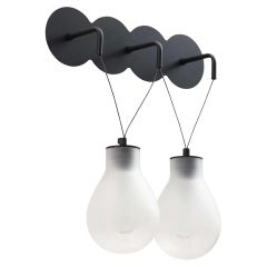 Lampada da parete in vetro smerigliato MMM Rain 2 di MM Lampadari