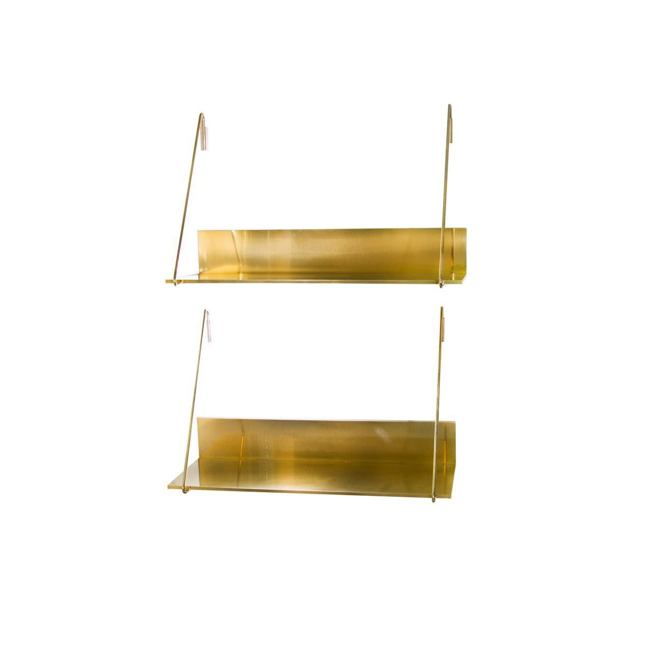 The beauty and simplicity of the MMXVI CS solid polished brass shelf design makes it a perfect compliment for living, bed, bath or office areas. Combination configurations and quantities can be customized. Each self is priced individually.