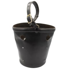 Hermes Vintage Mangeoire Bucket bag in black leather