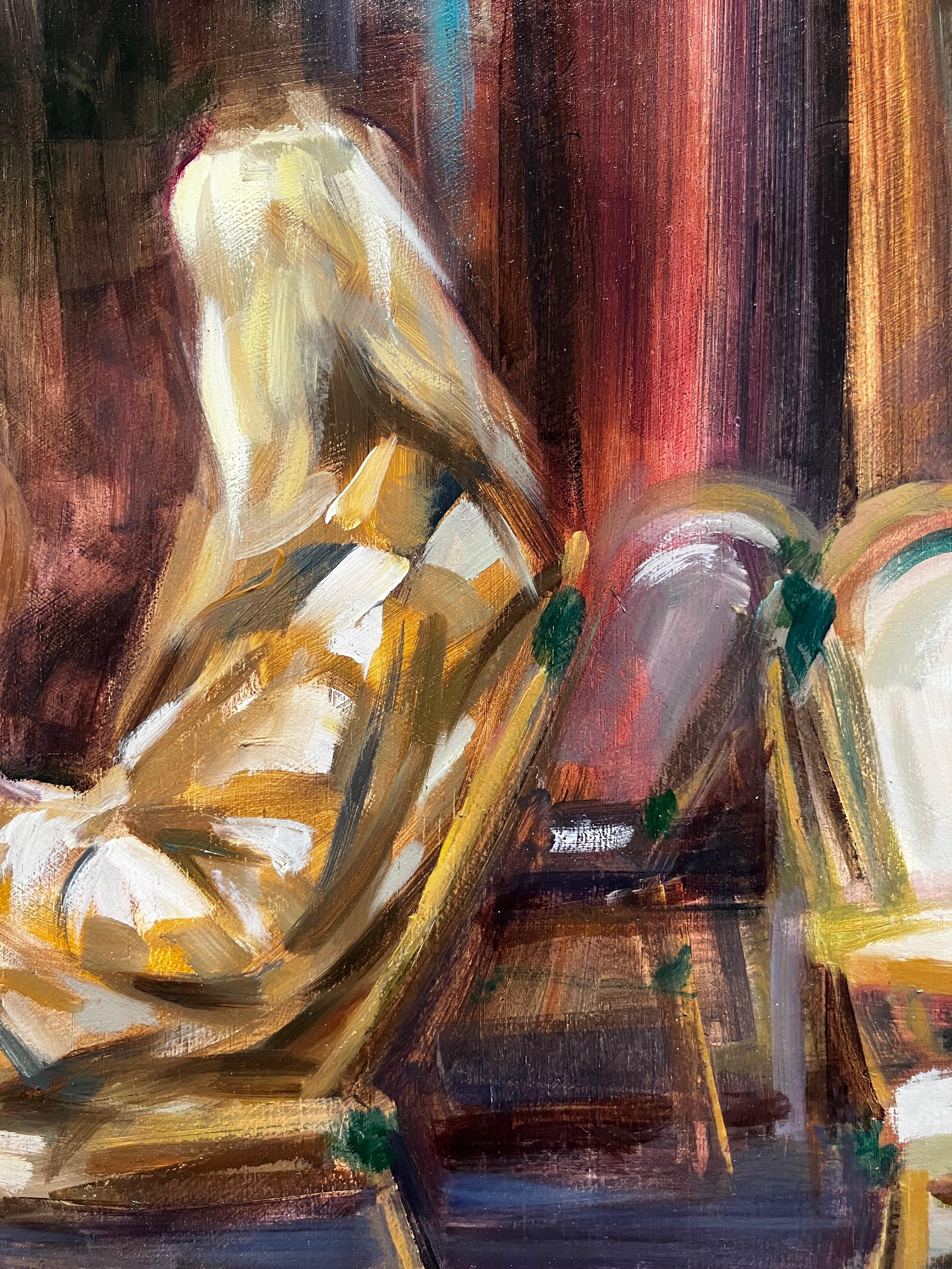 Catching Up'' Zeitgenössisches Ölgemälde von zwei Frauen auf einer Herbstterrasse (Beige), Interior Painting, von Mònica Castanys