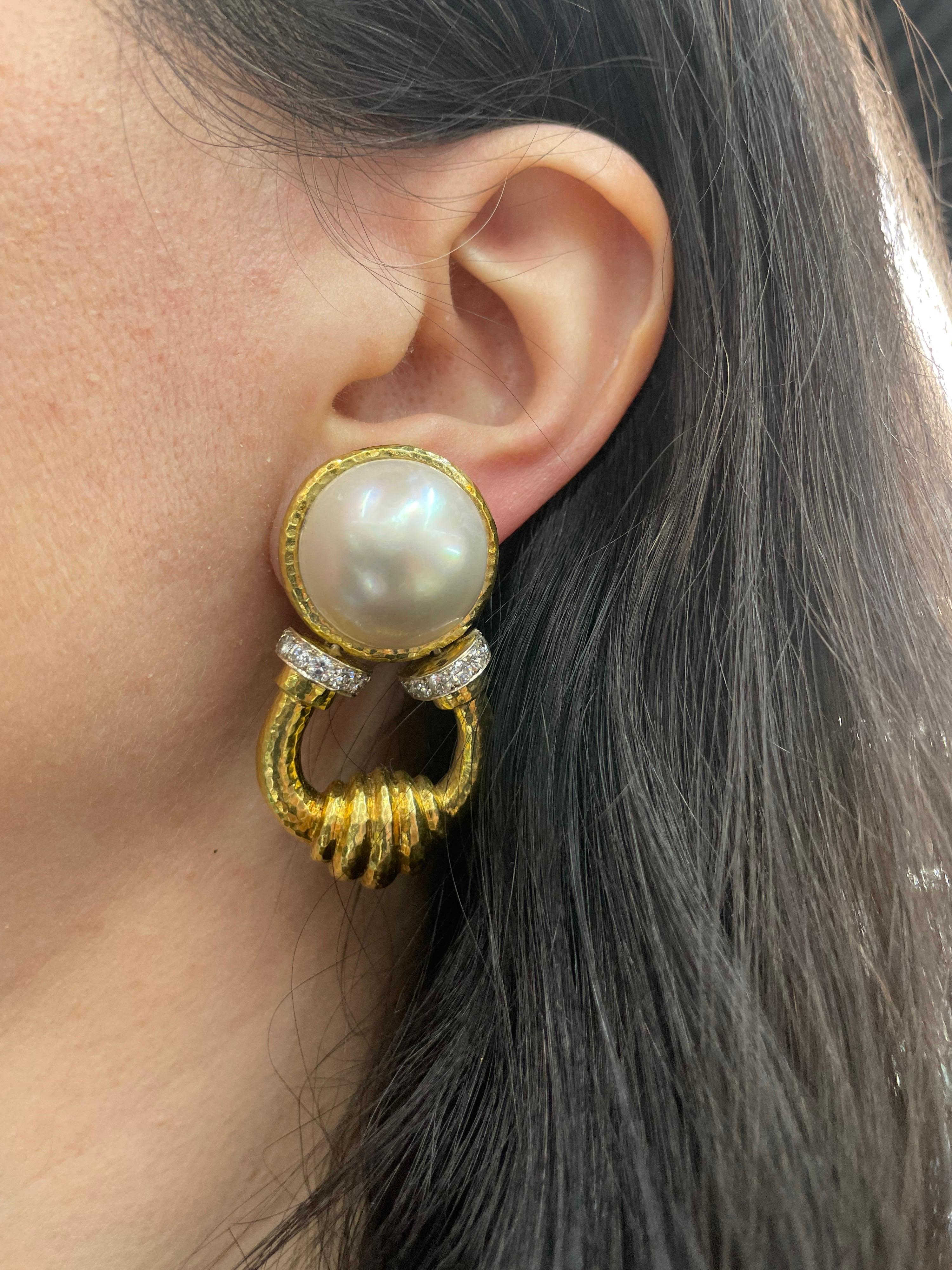 Mob Pearl Diamond Doorknocker Drop Earrings 18 Karat Yellow Gold 41.1 Grams  For Sale 10