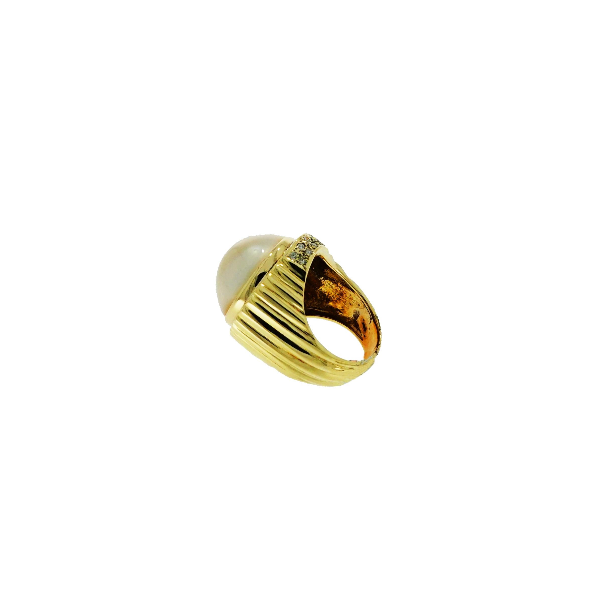 Modern Mabe Pearl and Diamonds Yellow Gold Cocktail Ring