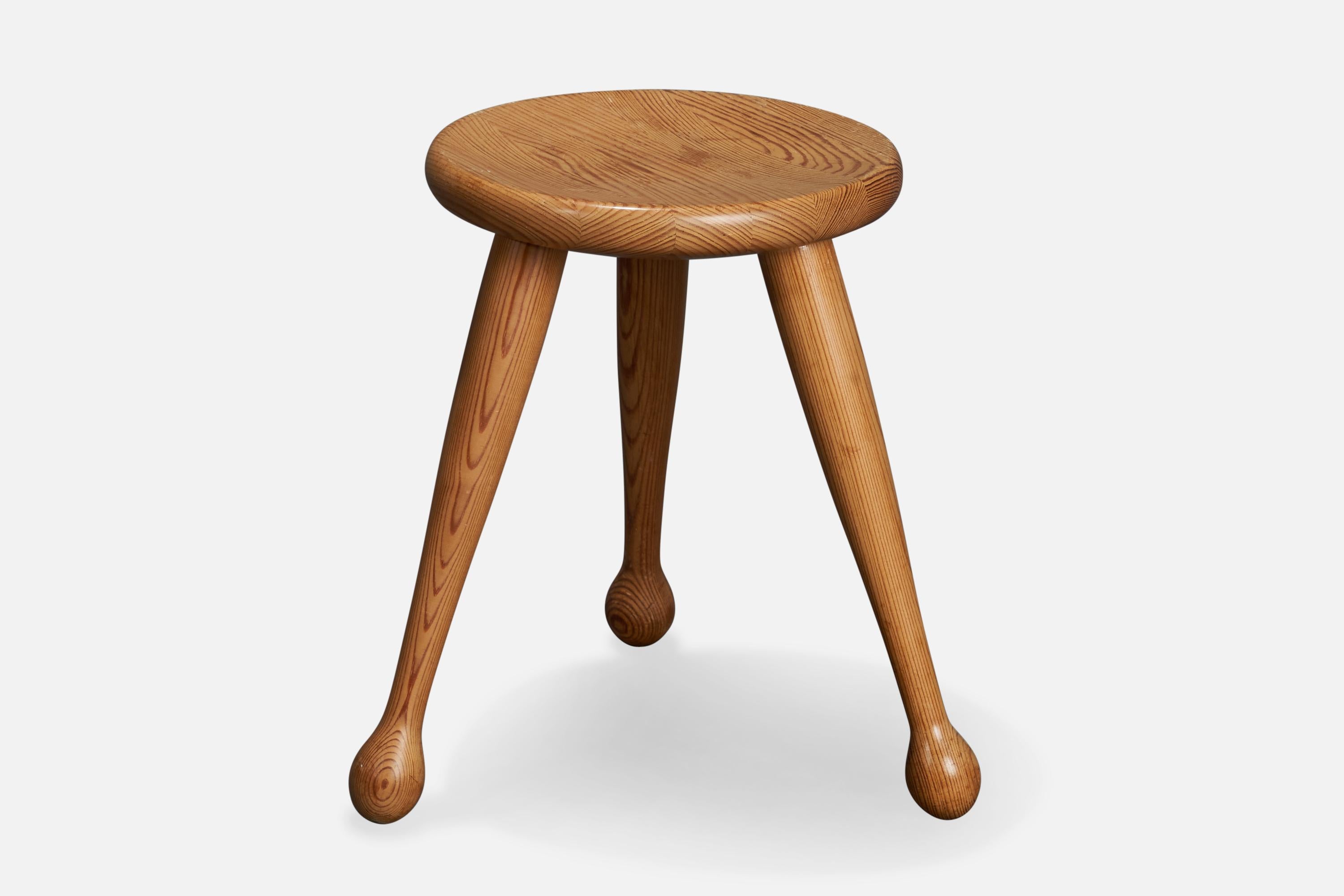 A pine stool designed and produced by Möbelkompaniet Ahl & Wallén, Sweden, 1950s.
seat height: 16.1”
seat diameter: 11.75”