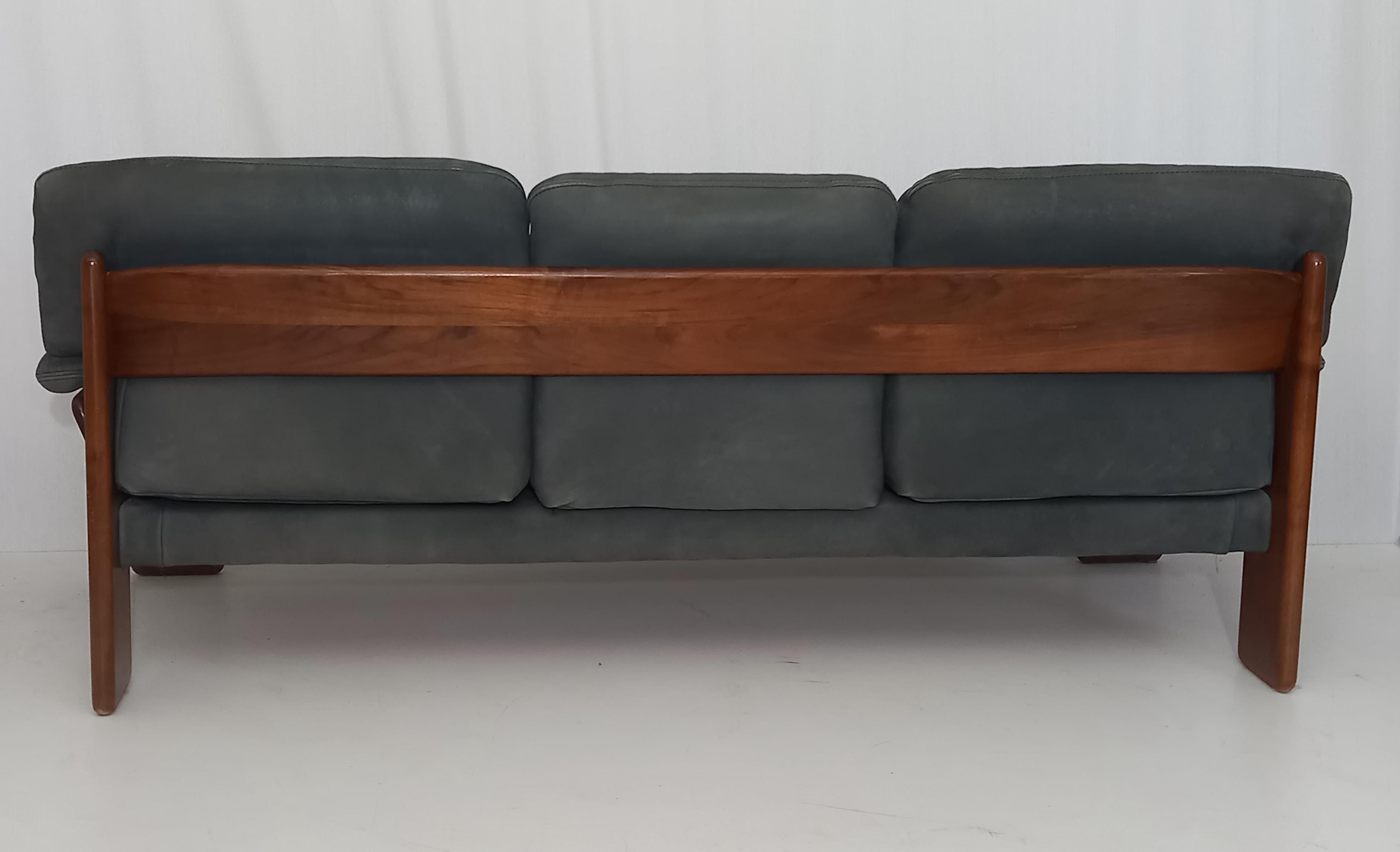 Mobil Girgi Grey Sofa, 70s In condizioni buone in vendita a Medesano, Parma