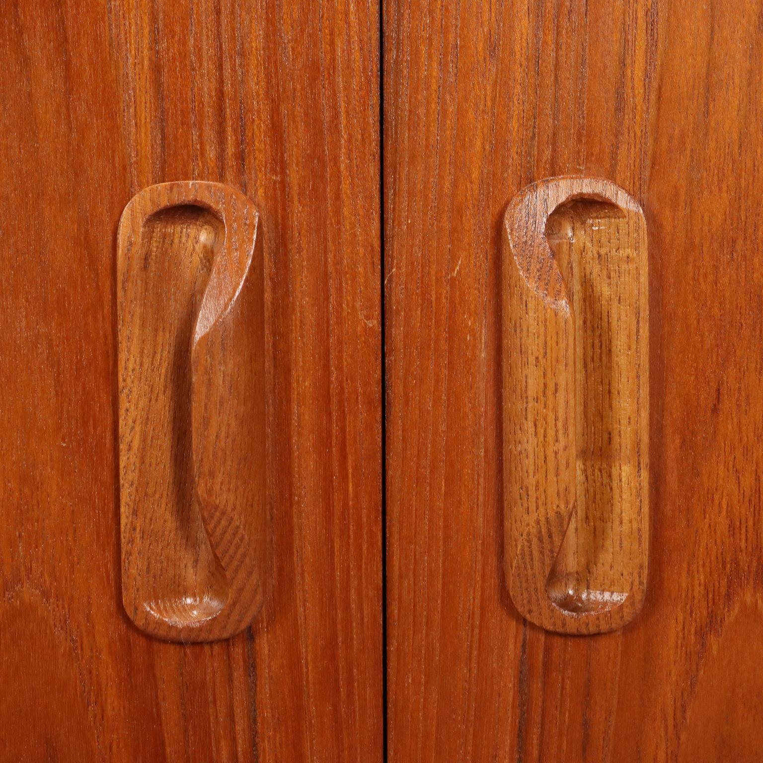 1960er Eckschrank im Angebot 3