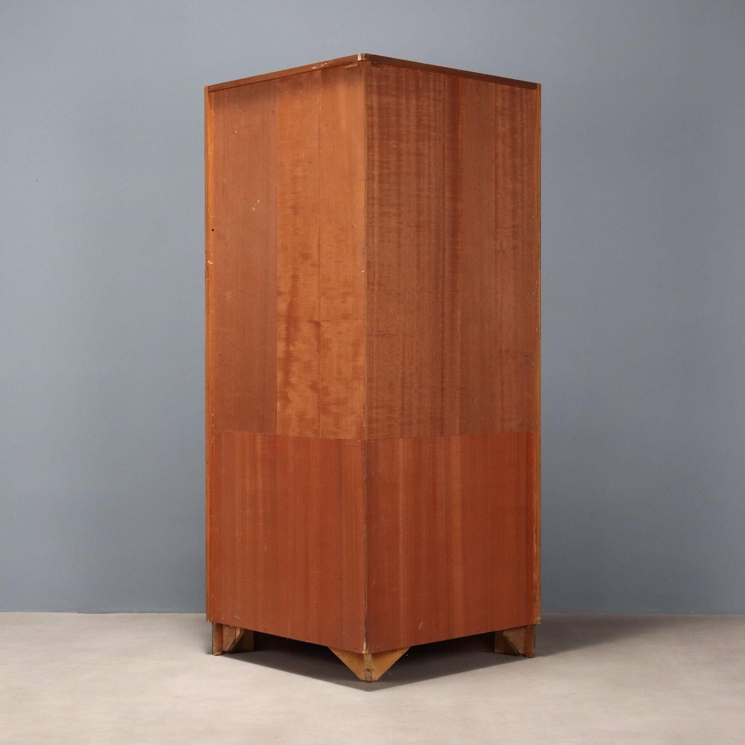 1960er Eckschrank im Angebot 5