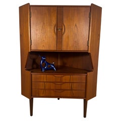 Mobile angolare danese in teak angolare – Mid-Century