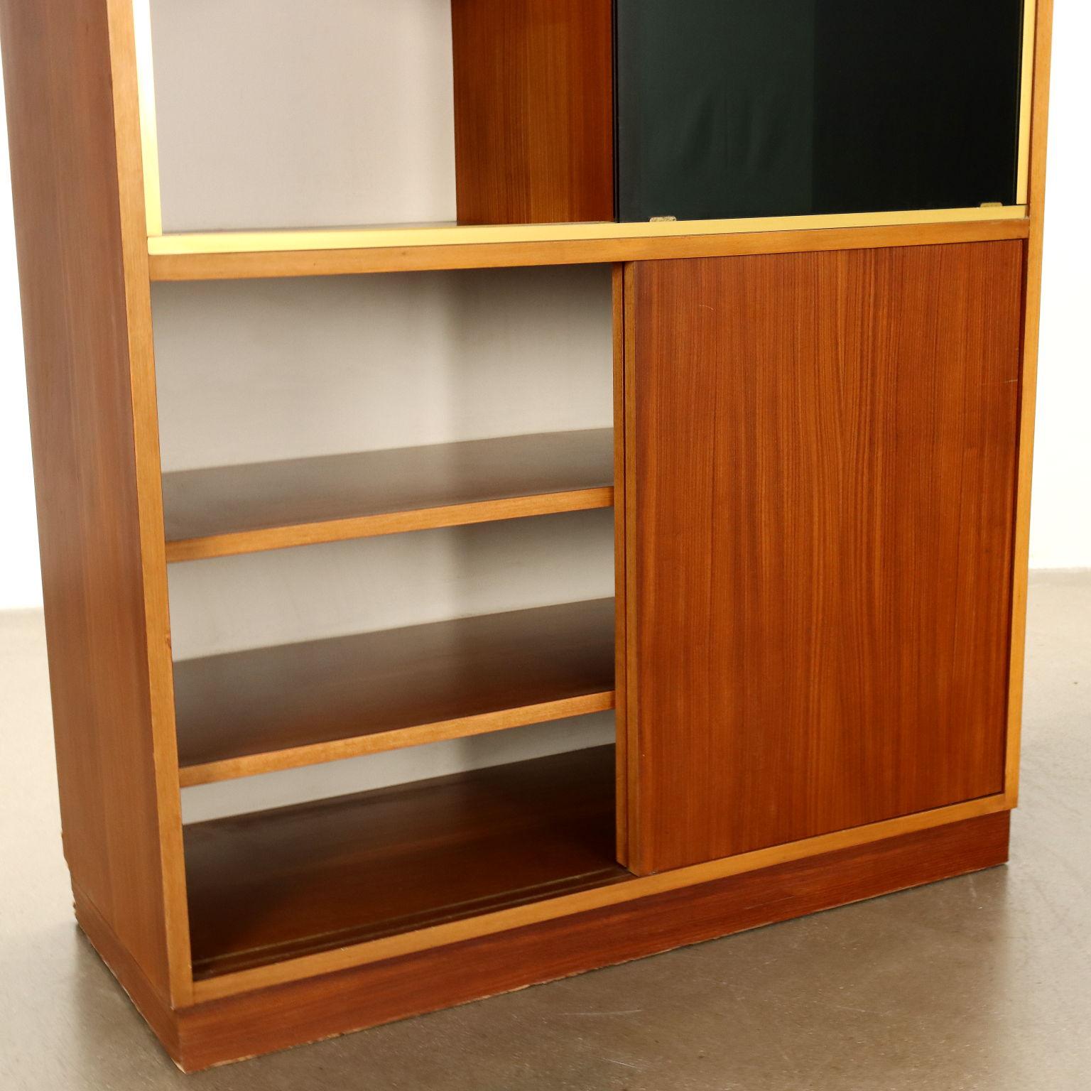 1960er Jahre Schrank mit Schiebetüren im Zustand „Gut“ im Angebot in Milano, IT