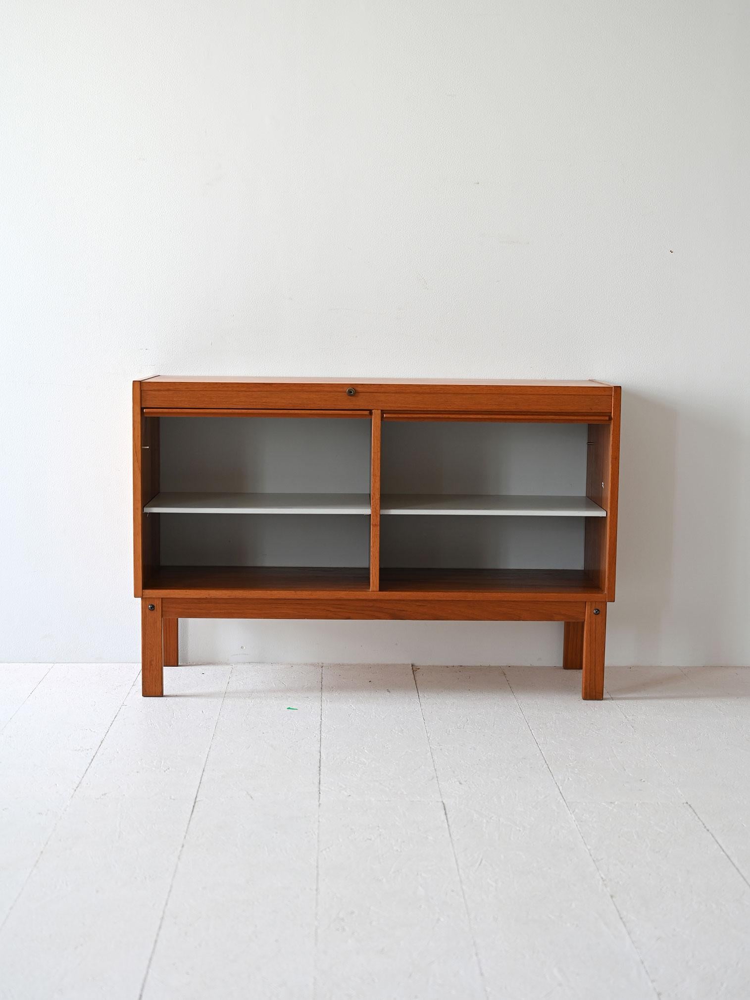 Scandinave moderne Armoire d'archives vintage en vente