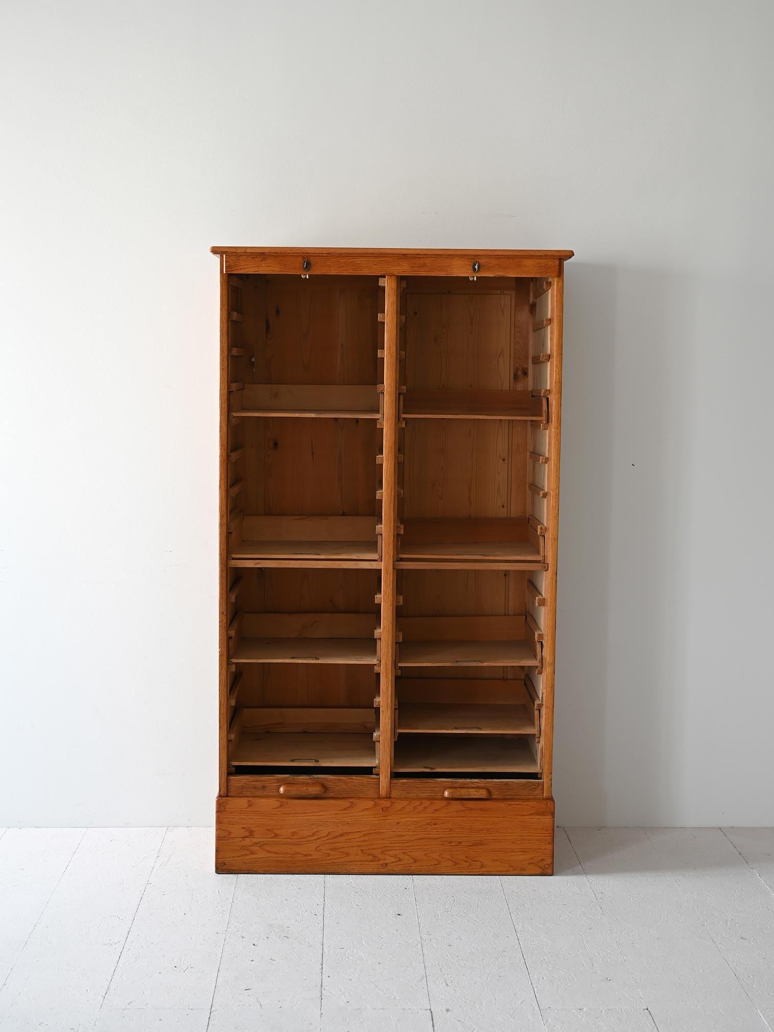 Archivador vintage Escandinavo moderno en venta