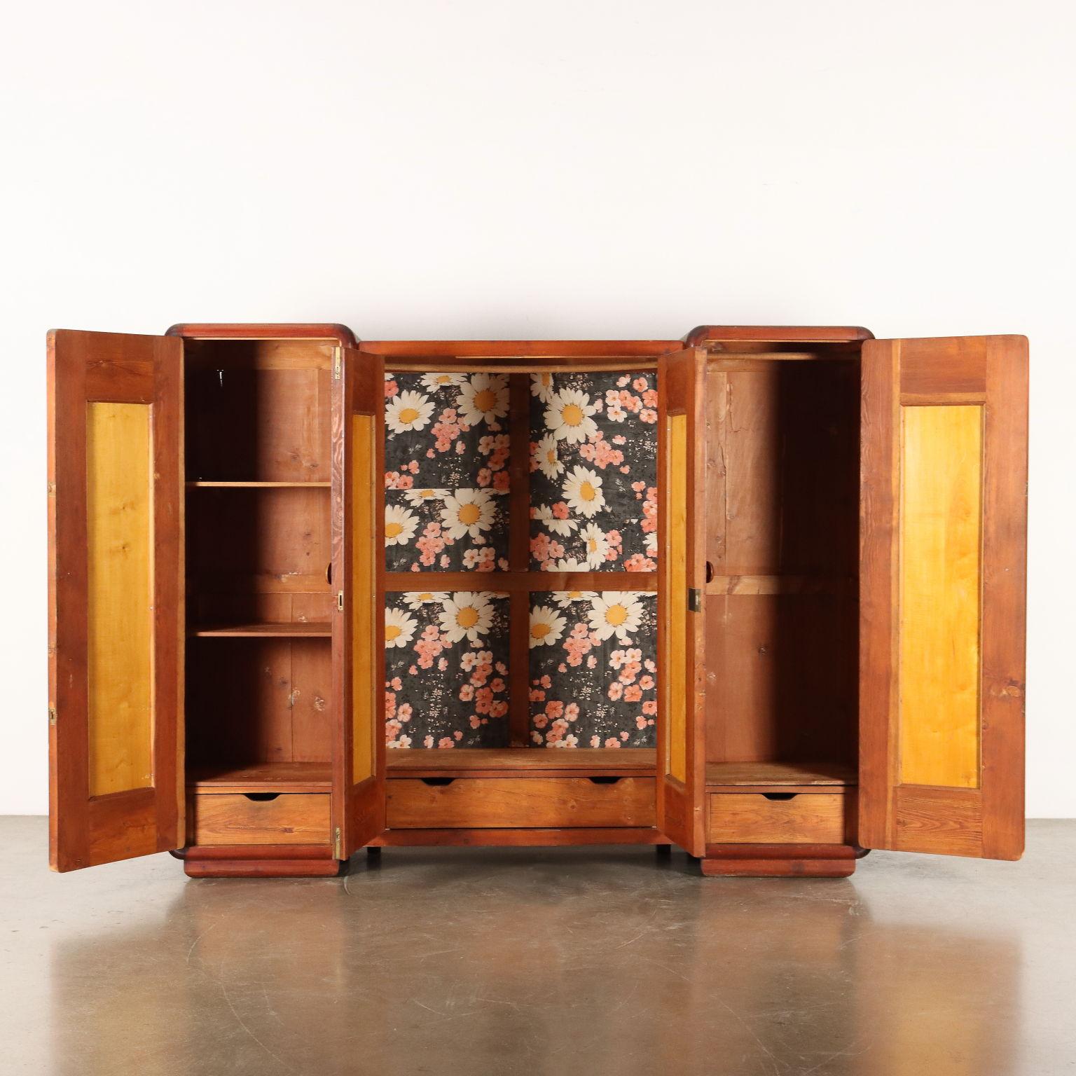 Mid-Century Modern Mobile Armadio Anni 20-30 For Sale