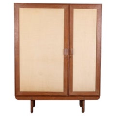 Mobil armadio in legno a due ante con tessuto, design Italiano, anni '60