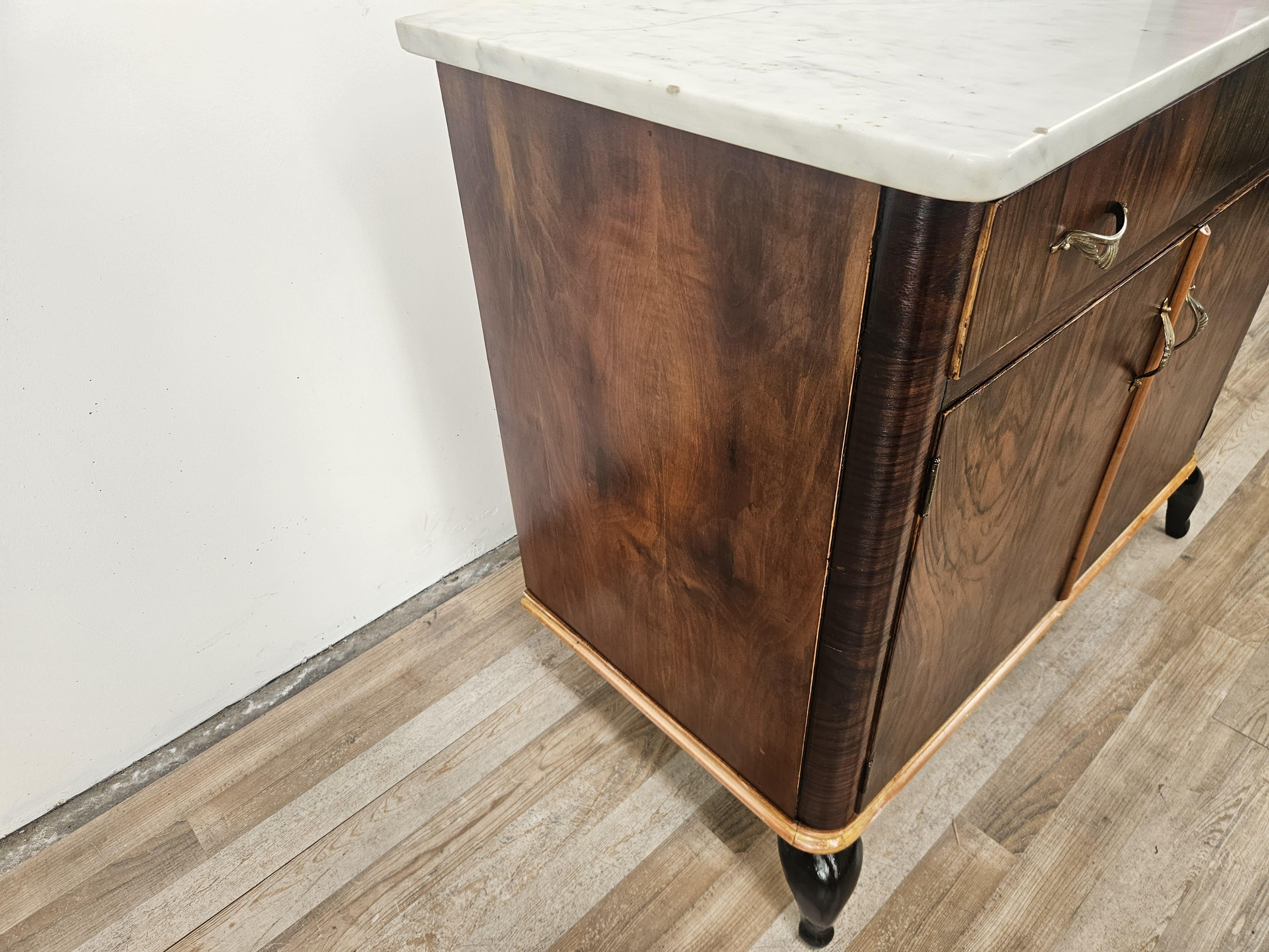 Veneer 1950s Art Deco cabinet in mahogany burl with white marble top For Sale