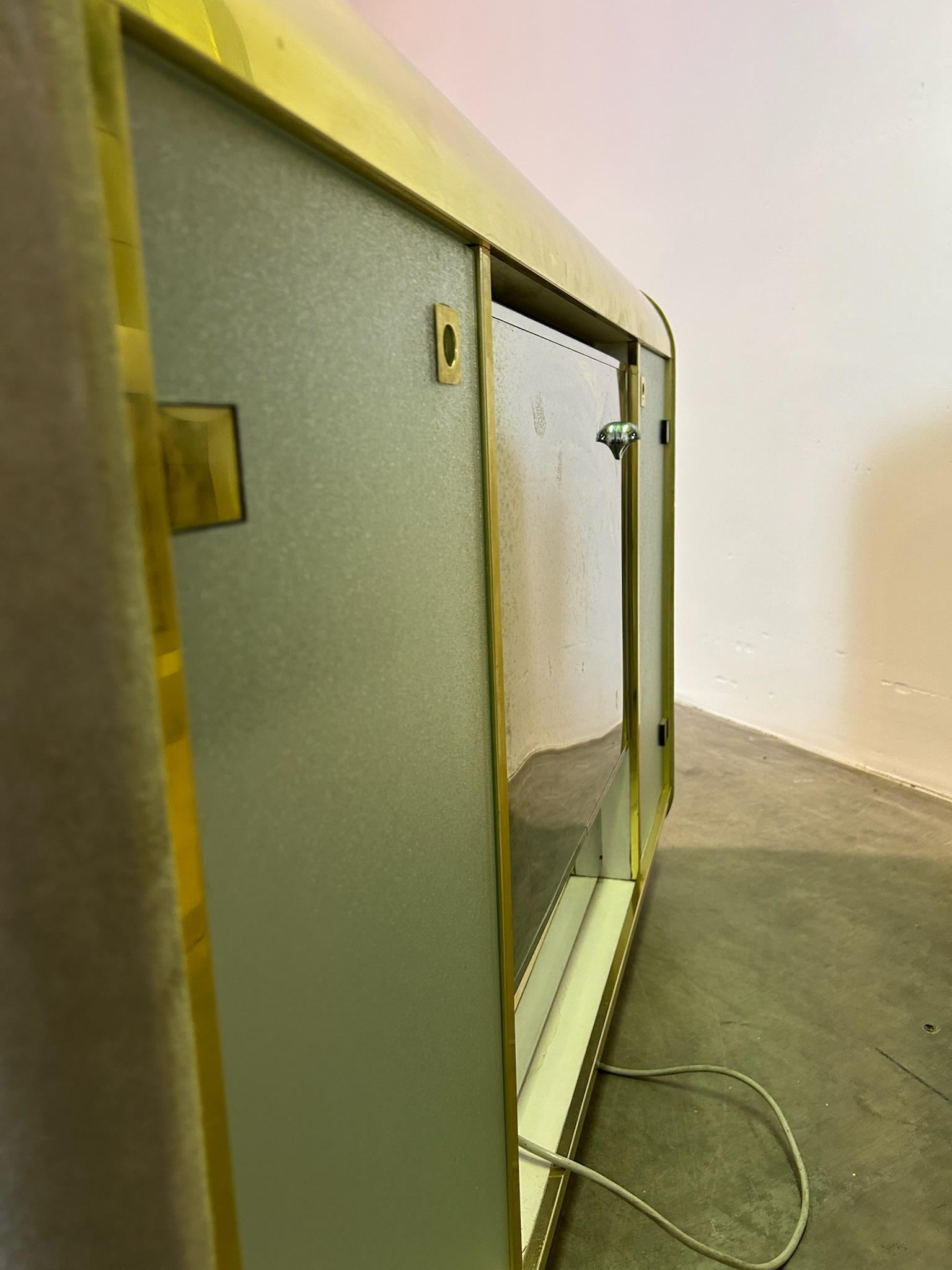 Mobile Bar Hollywood Regency di Willy Rizzo in ottone scamosciato en venta 2