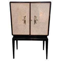 Meuble de bar en parchemin et bois ébonisé