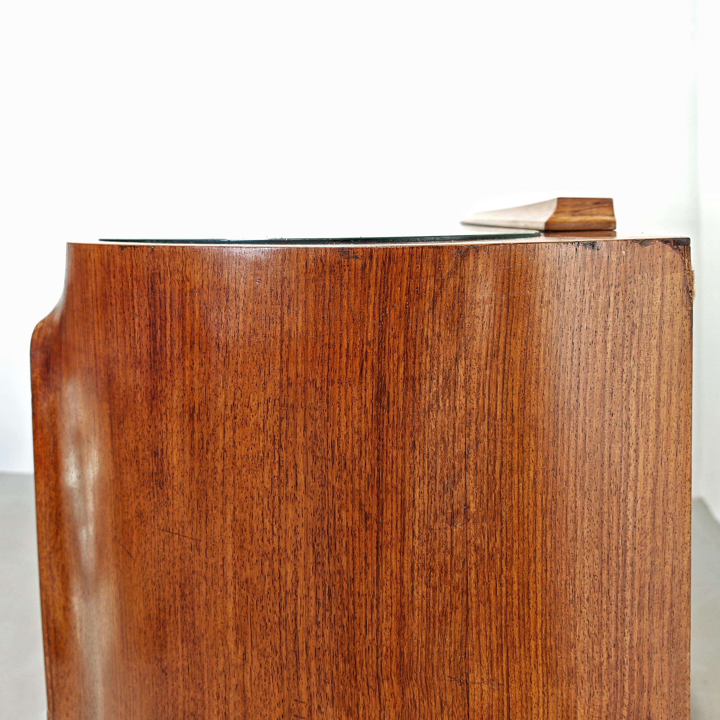 Italian-made Deco-style bar cabinet by Vittorio Dassi 1940s-50s For Sale 3