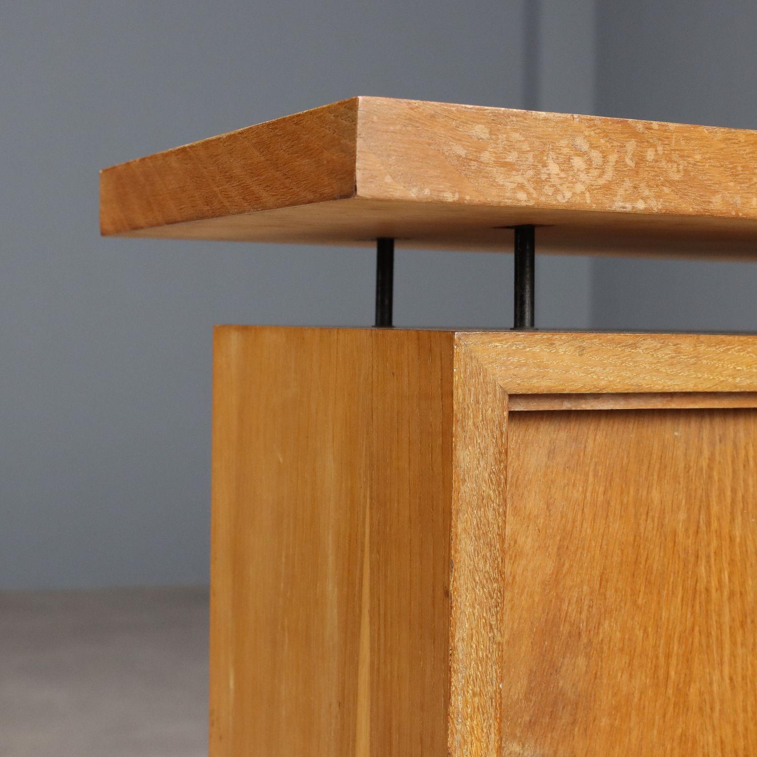 Mueble bar suspendido de los años 50, diseño de Marco Zanuso en venta 2