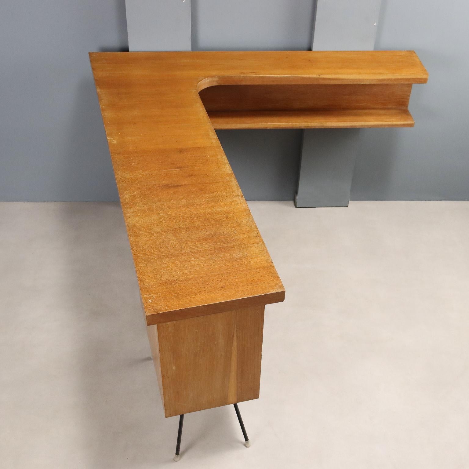 Mueble bar suspendido de los años 50, diseño de Marco Zanuso en venta 3