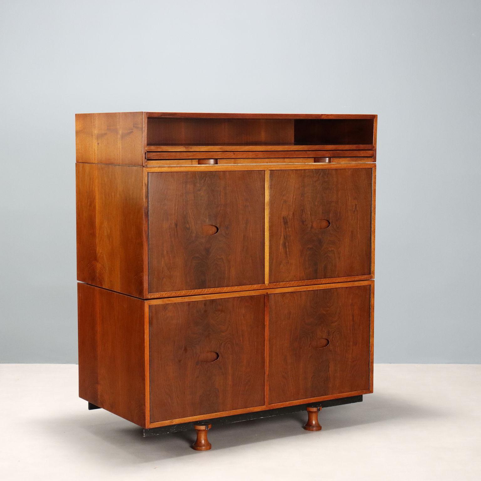 Armoire avec bureau 1960 Bernini production en vente 5