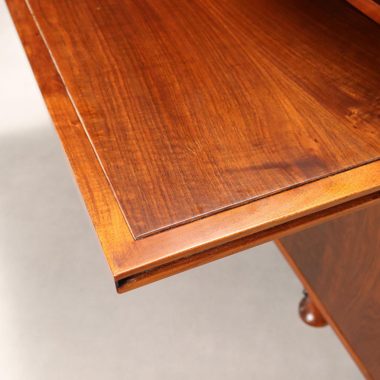 Bois Armoire avec bureau 1960 Bernini production en vente