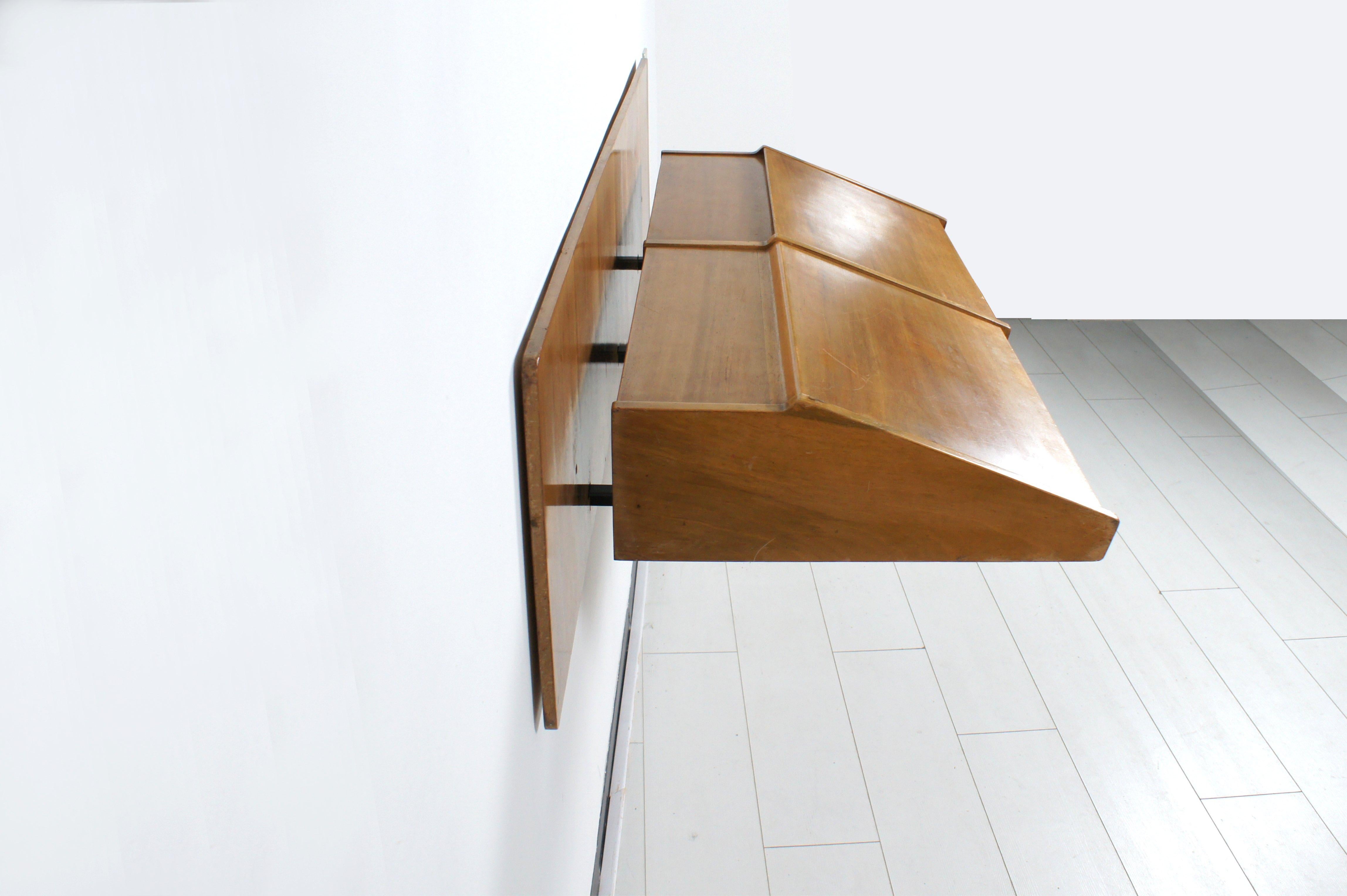 Miroir Console mobile Sospeso a Muro Italiano Anni '50 Nello Stile Di Carlo Mollino en vente