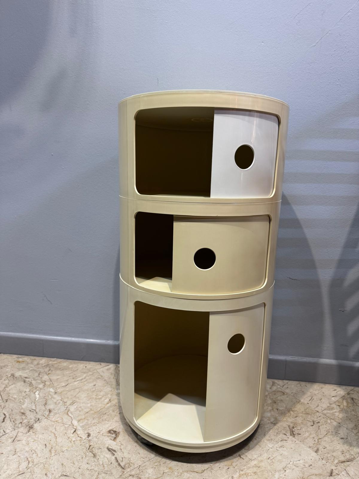 Plastica Mobile contenitore 