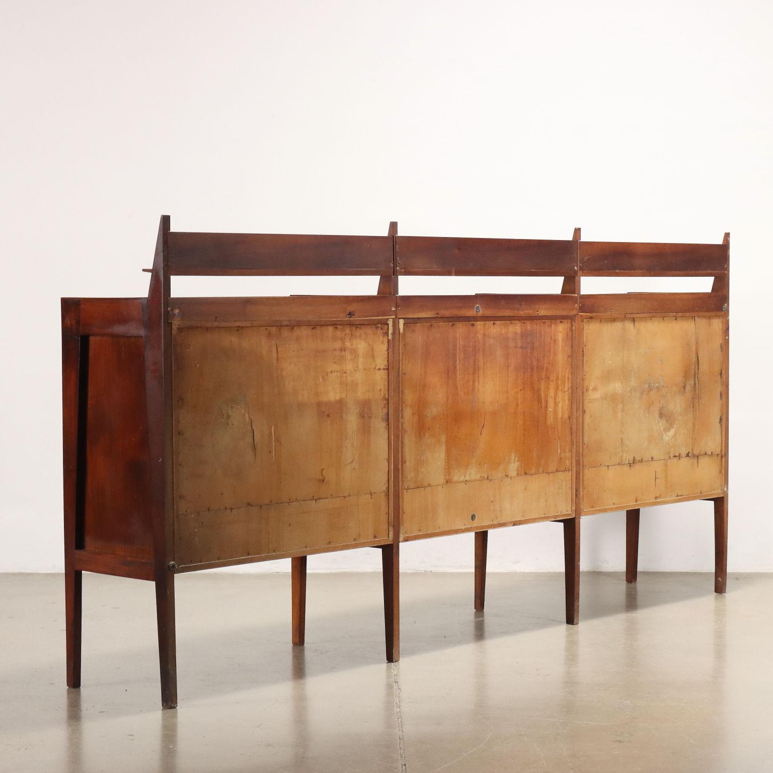 1960s walnut sideboard cabinet For Sale 4