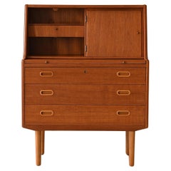 Danish cabinet with pull-out desk Danish cabinet with pull-out desk